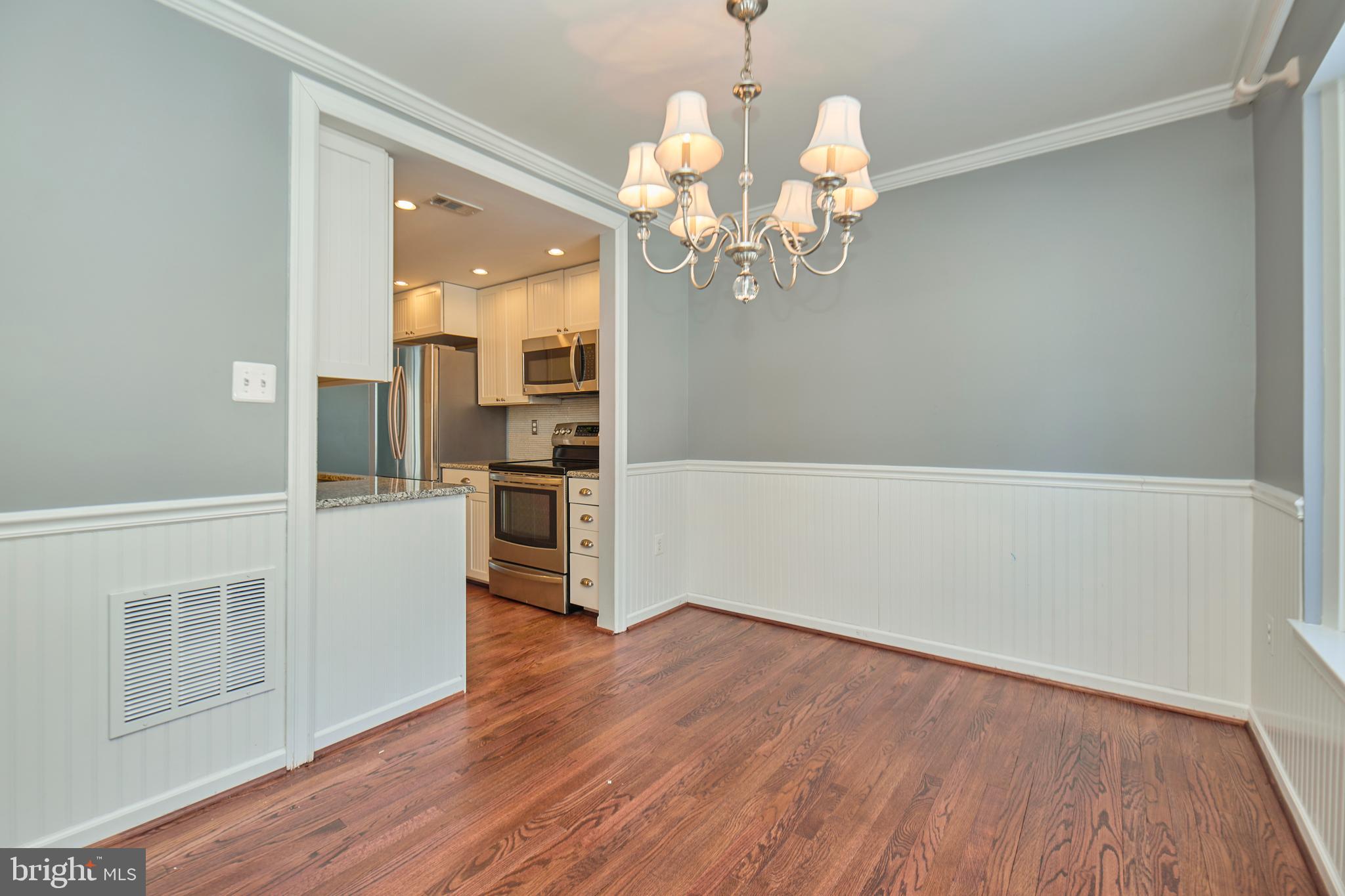 FLINT HILL MANOR - Residential