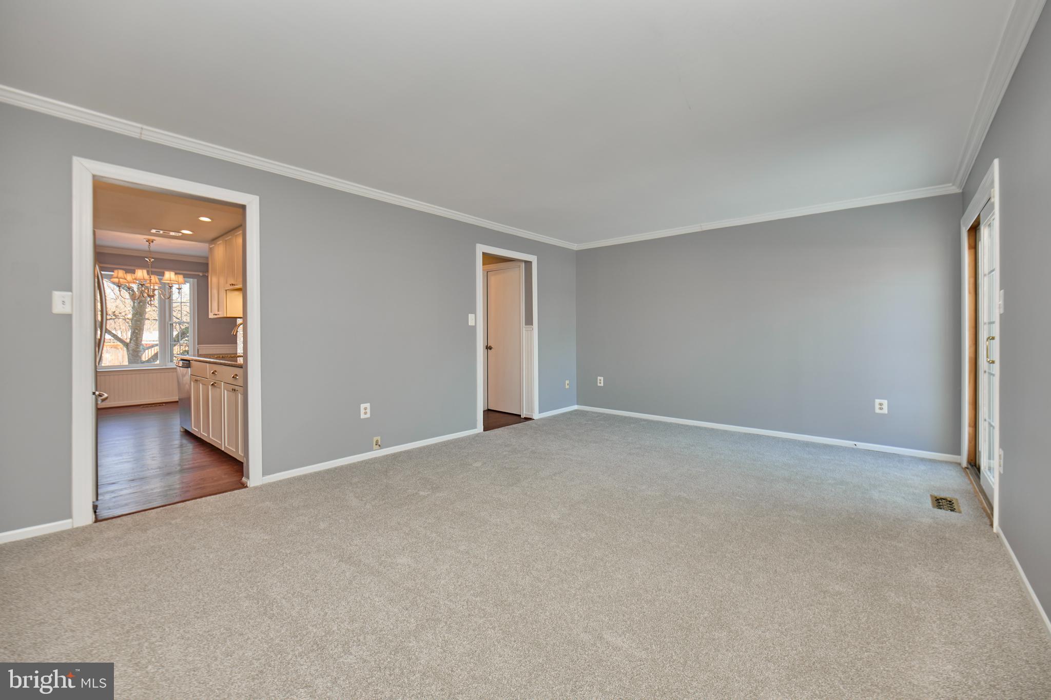 FLINT HILL MANOR - Residential