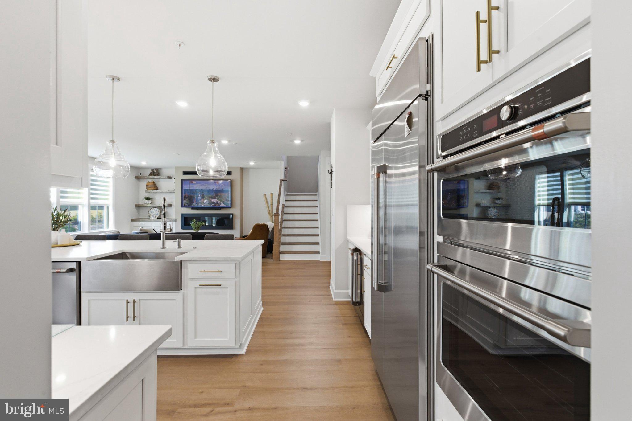 TWO RIVERS - Residential