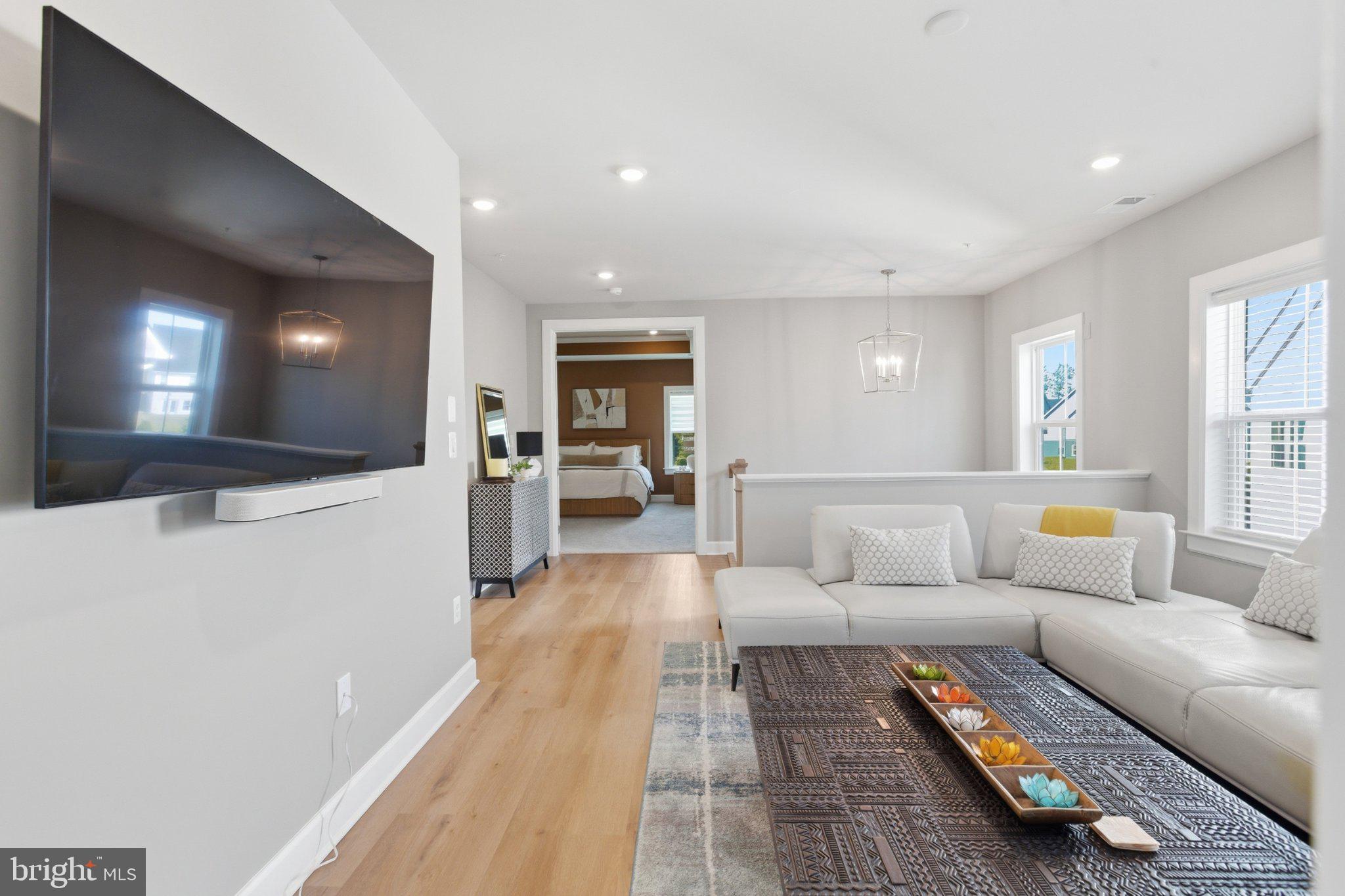 TWO RIVERS - Residential