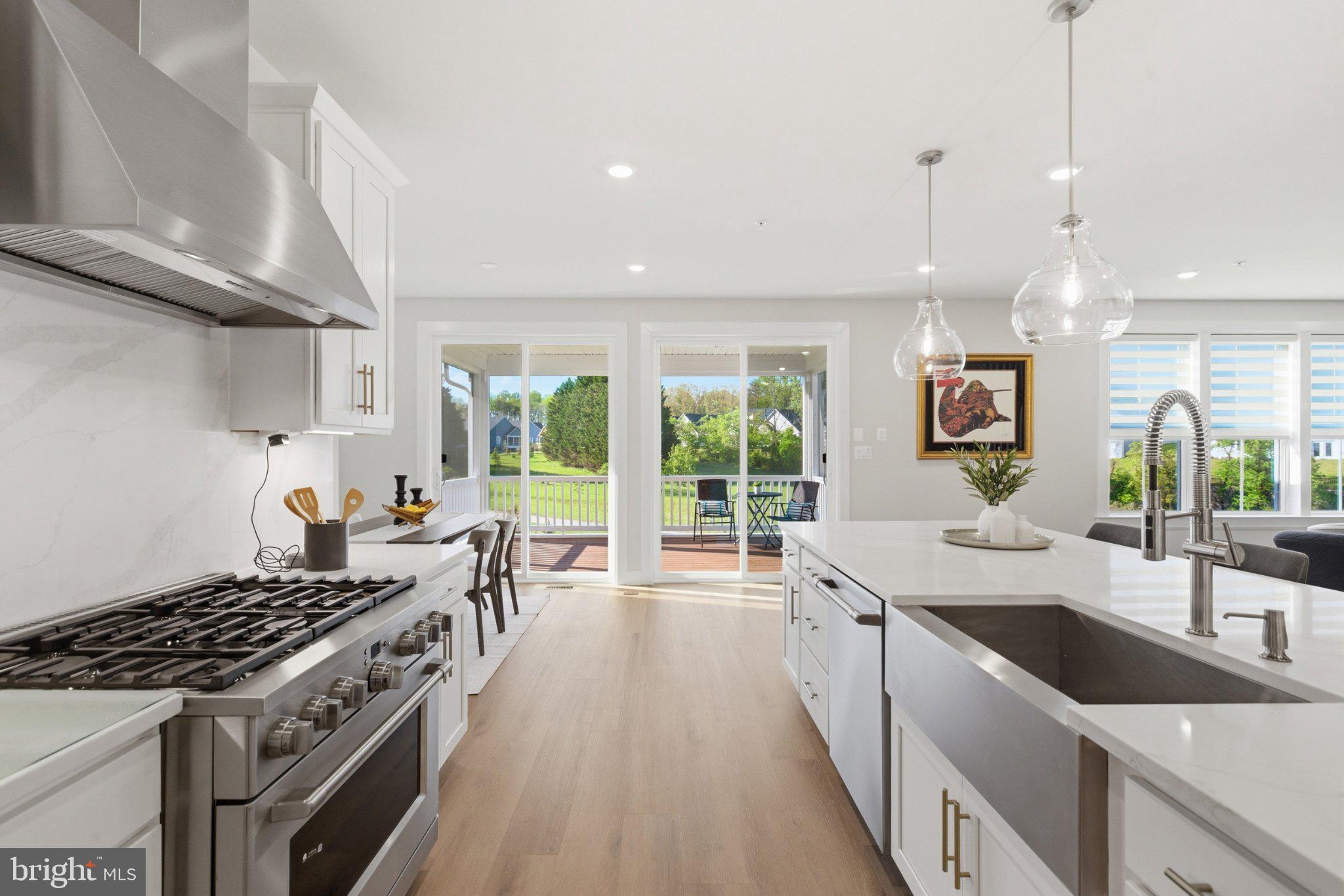 TWO RIVERS - Residential