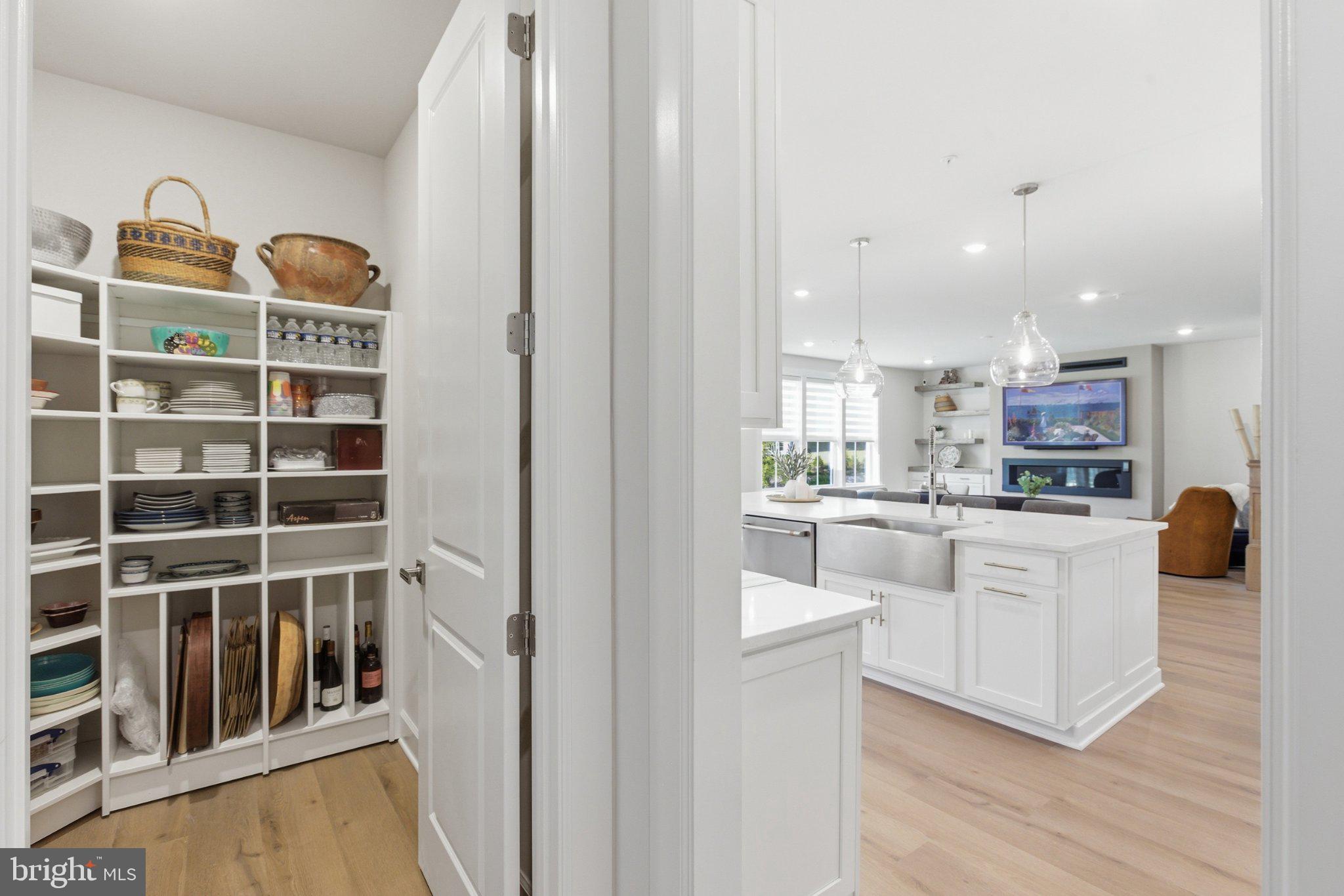 TWO RIVERS - Residential