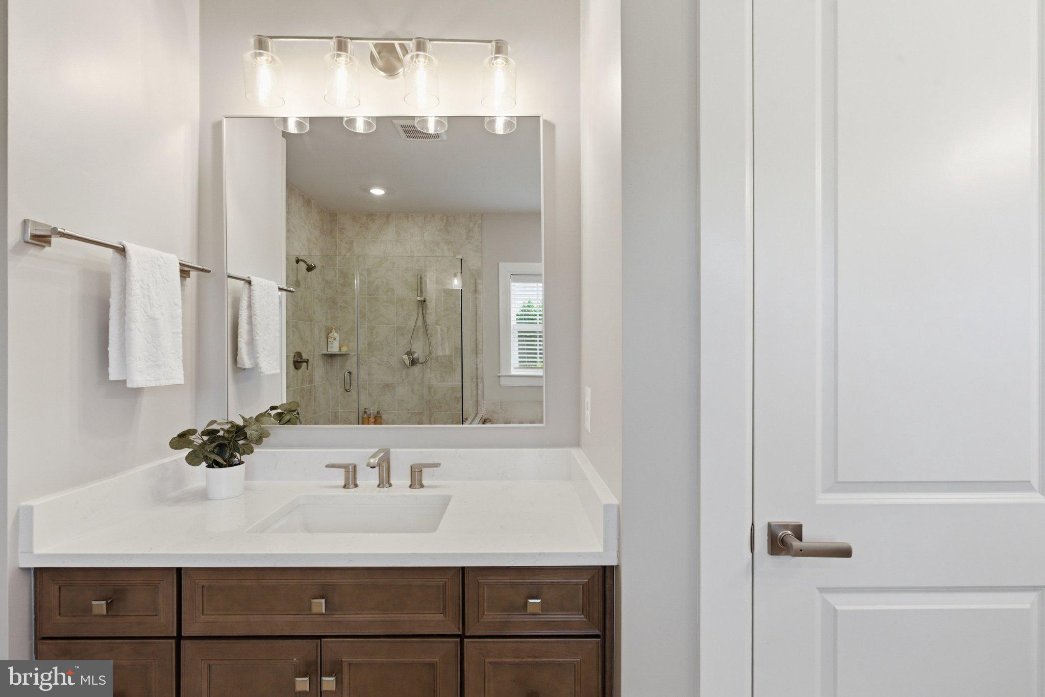 TWO RIVERS - Residential