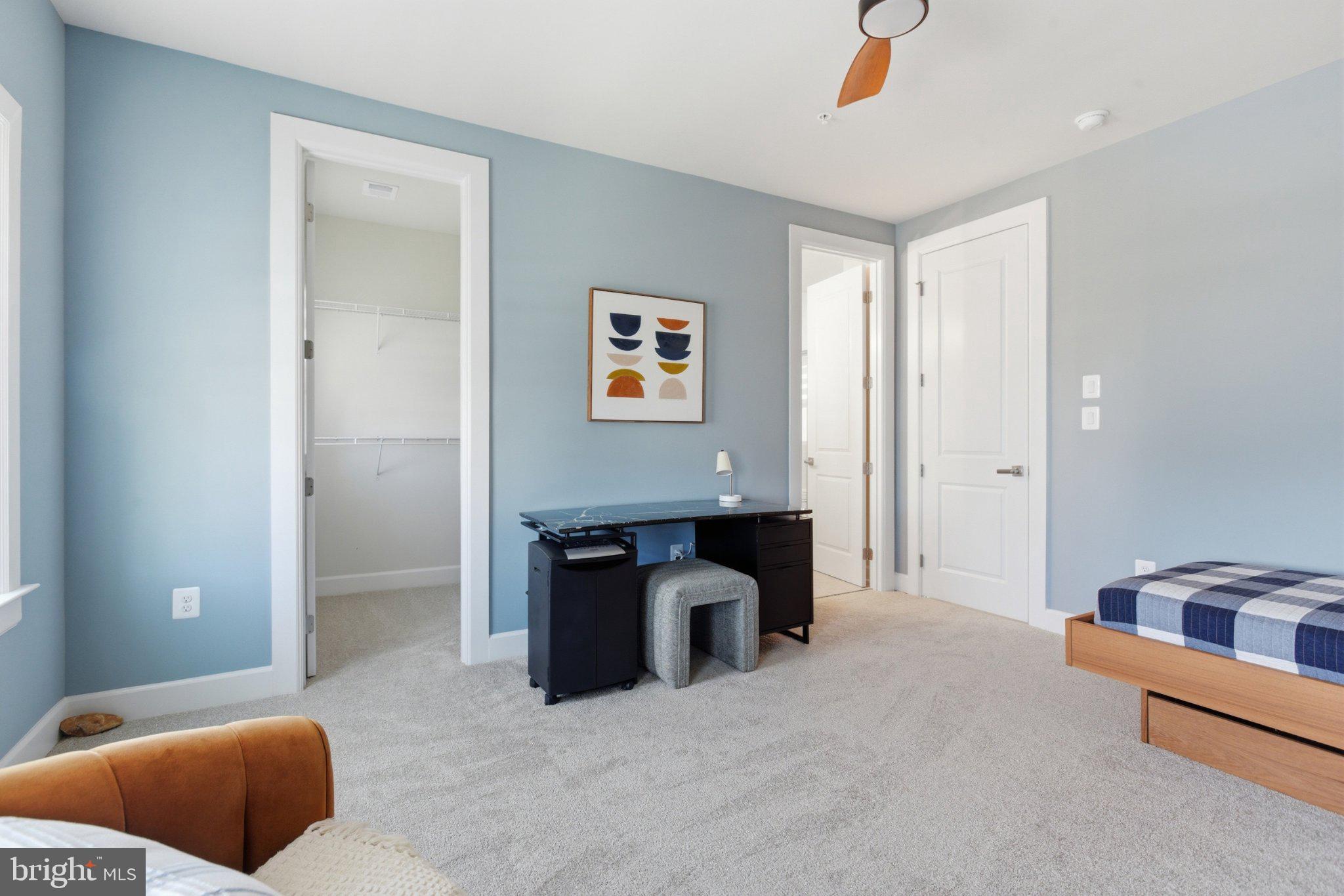 TWO RIVERS - Residential