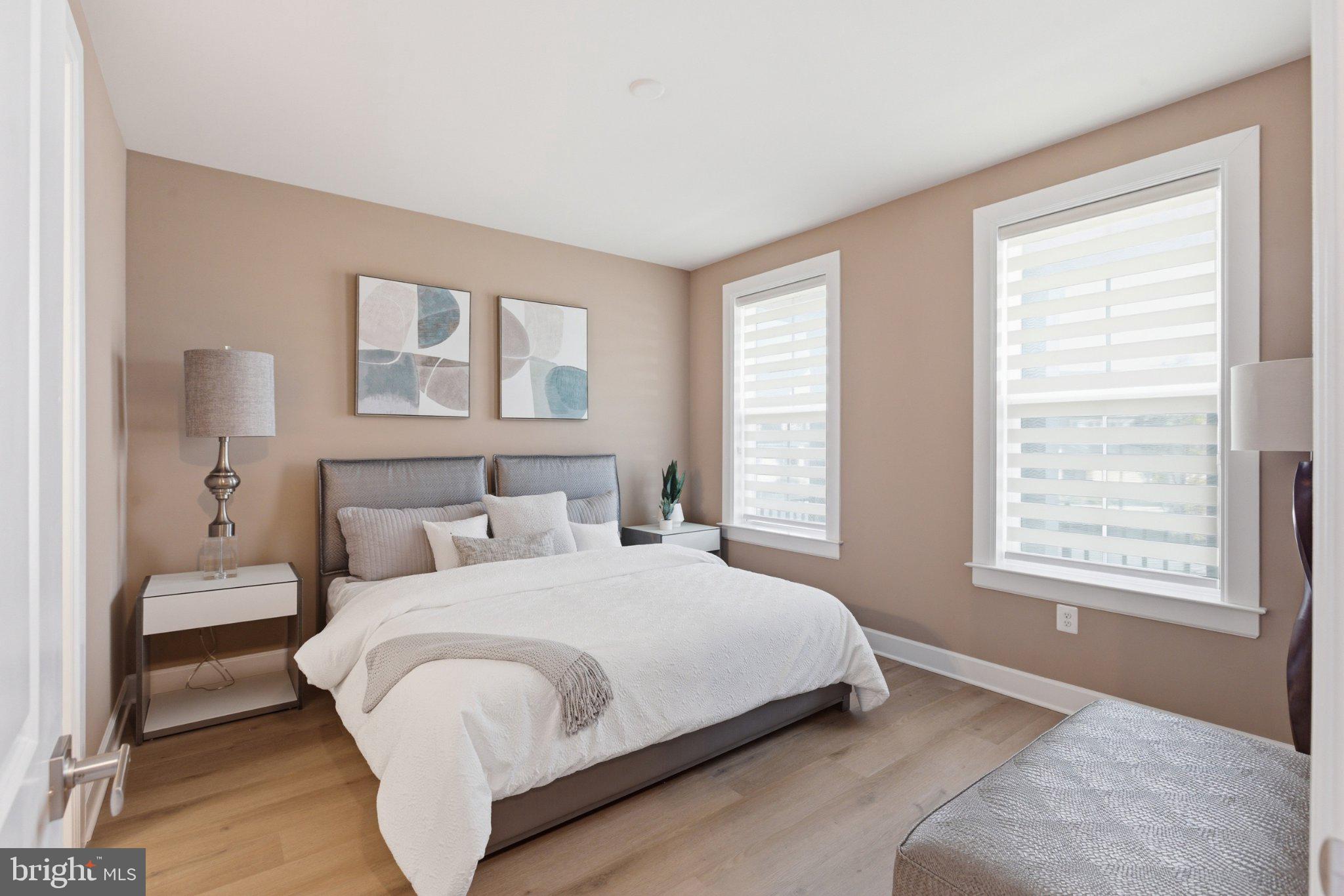 TWO RIVERS - Residential