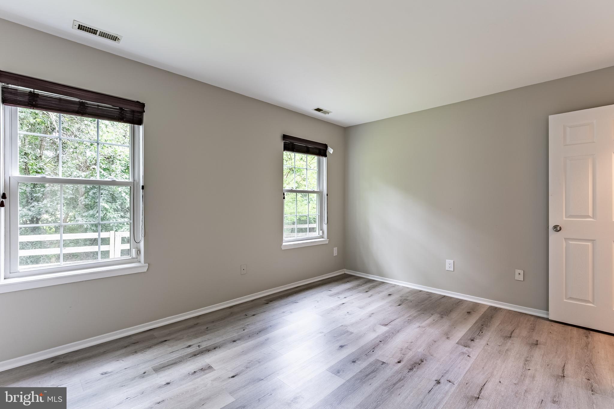 FRANKLIN FARM - Residential