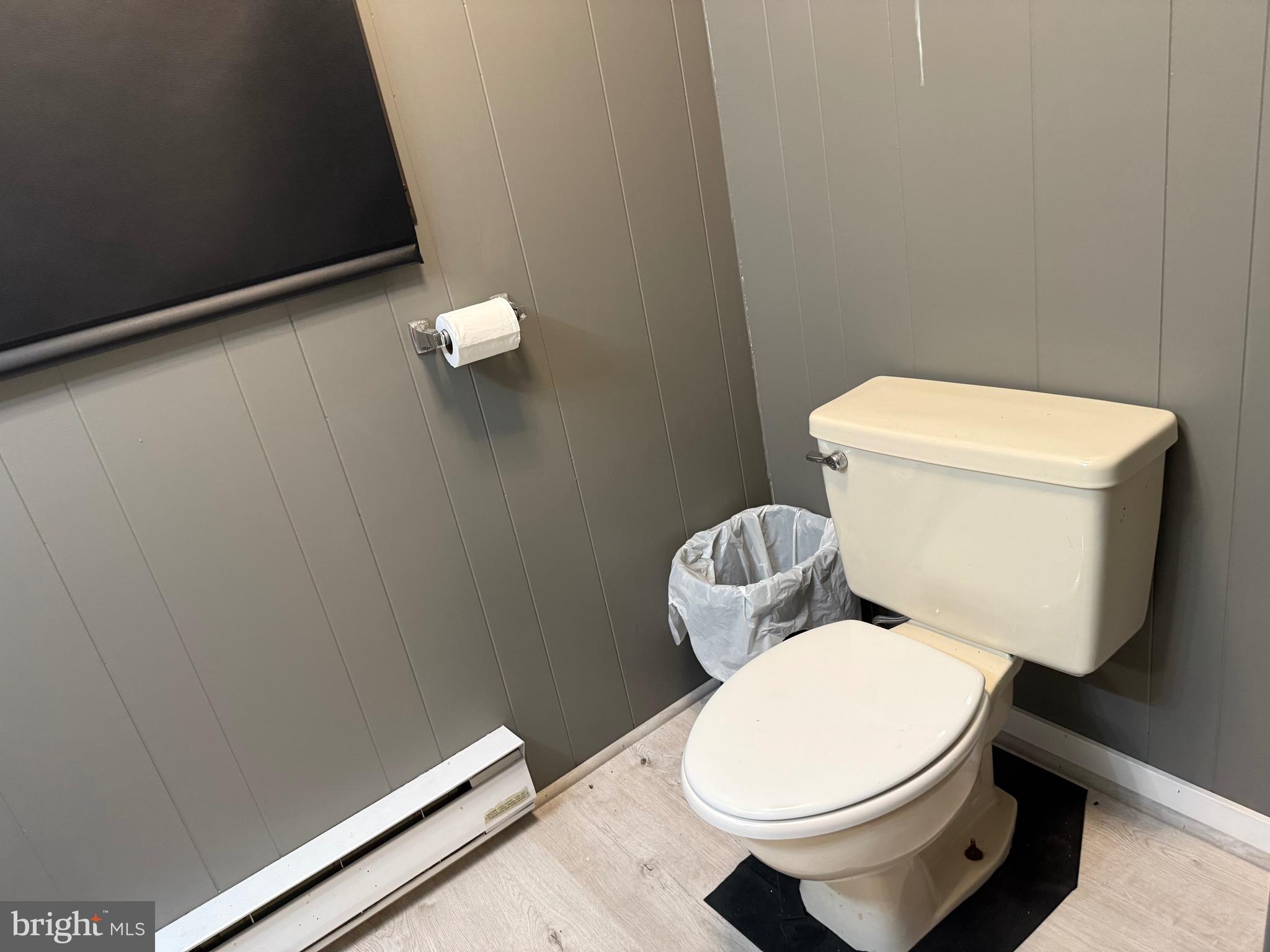 LITTLE HOLLYWOOD - Residential