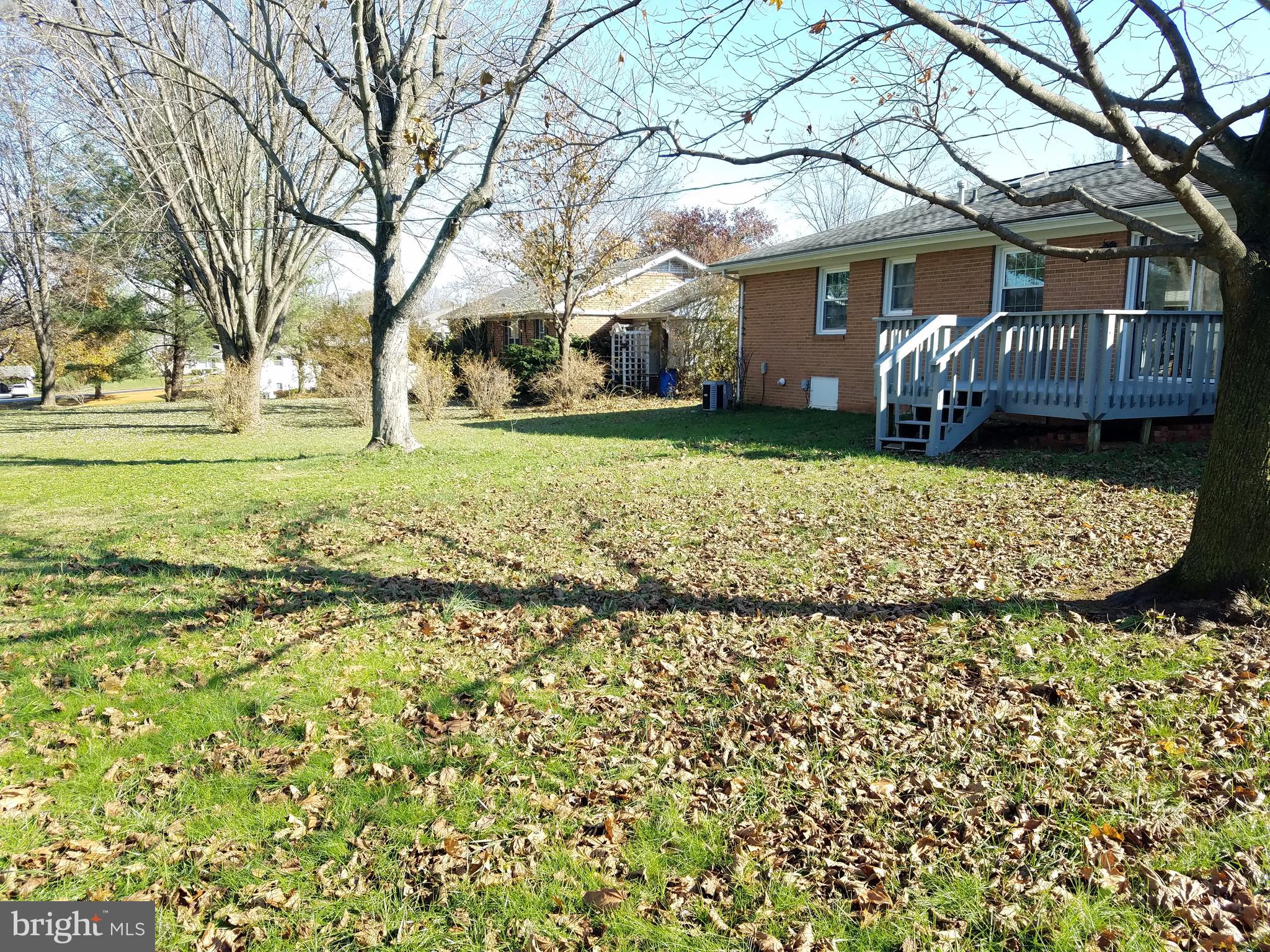 ROLLING FIELDS - Residential Lease