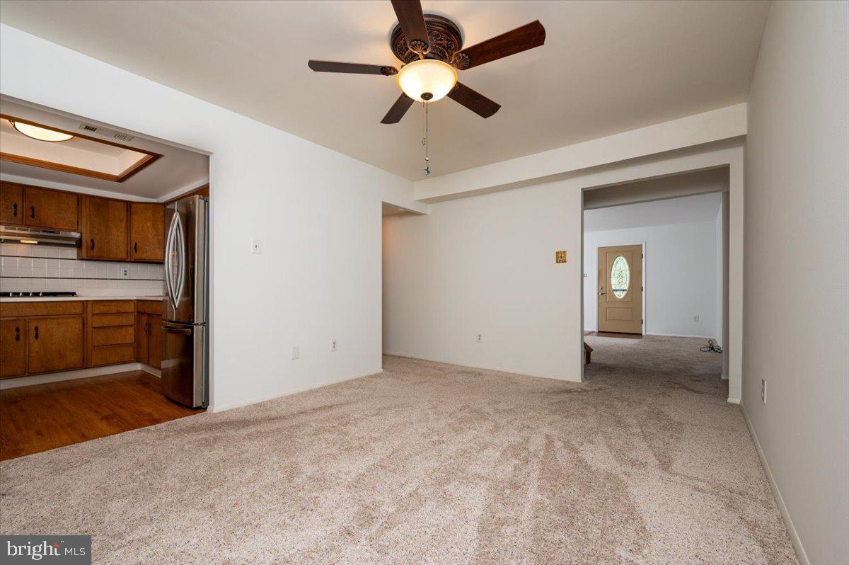 CROFTON TOWNE - Residential