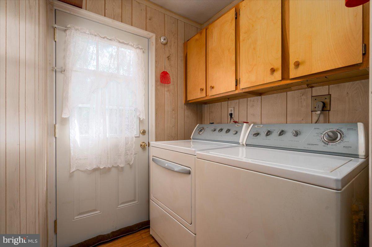 CROFTON TOWNE - Residential