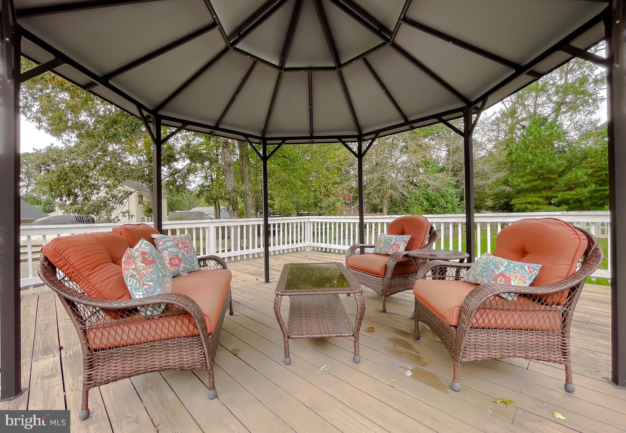 BAY RIDGE ESTATES - Residential