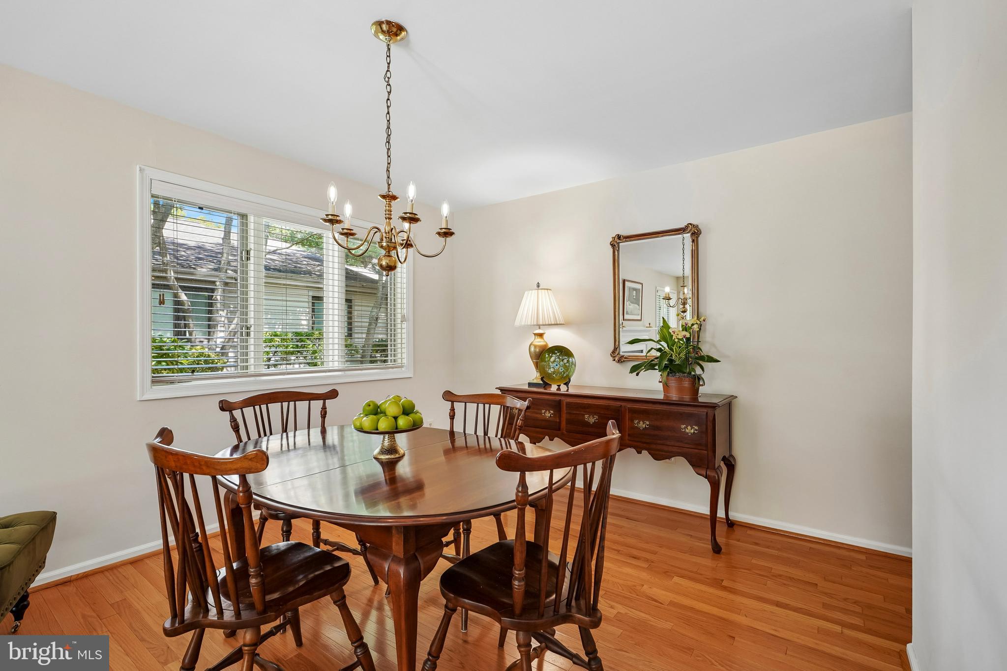 471 EATON WAY 471
