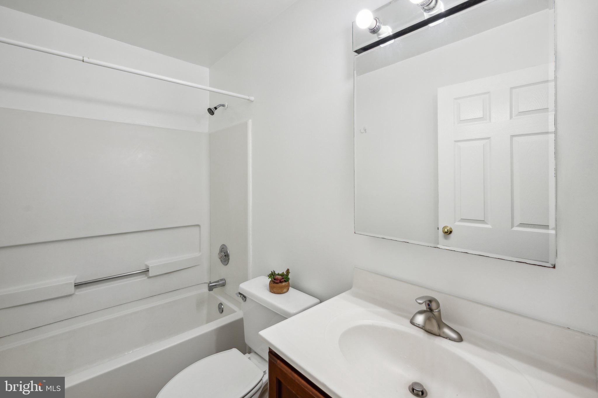 OWINGS MILLS - Residential