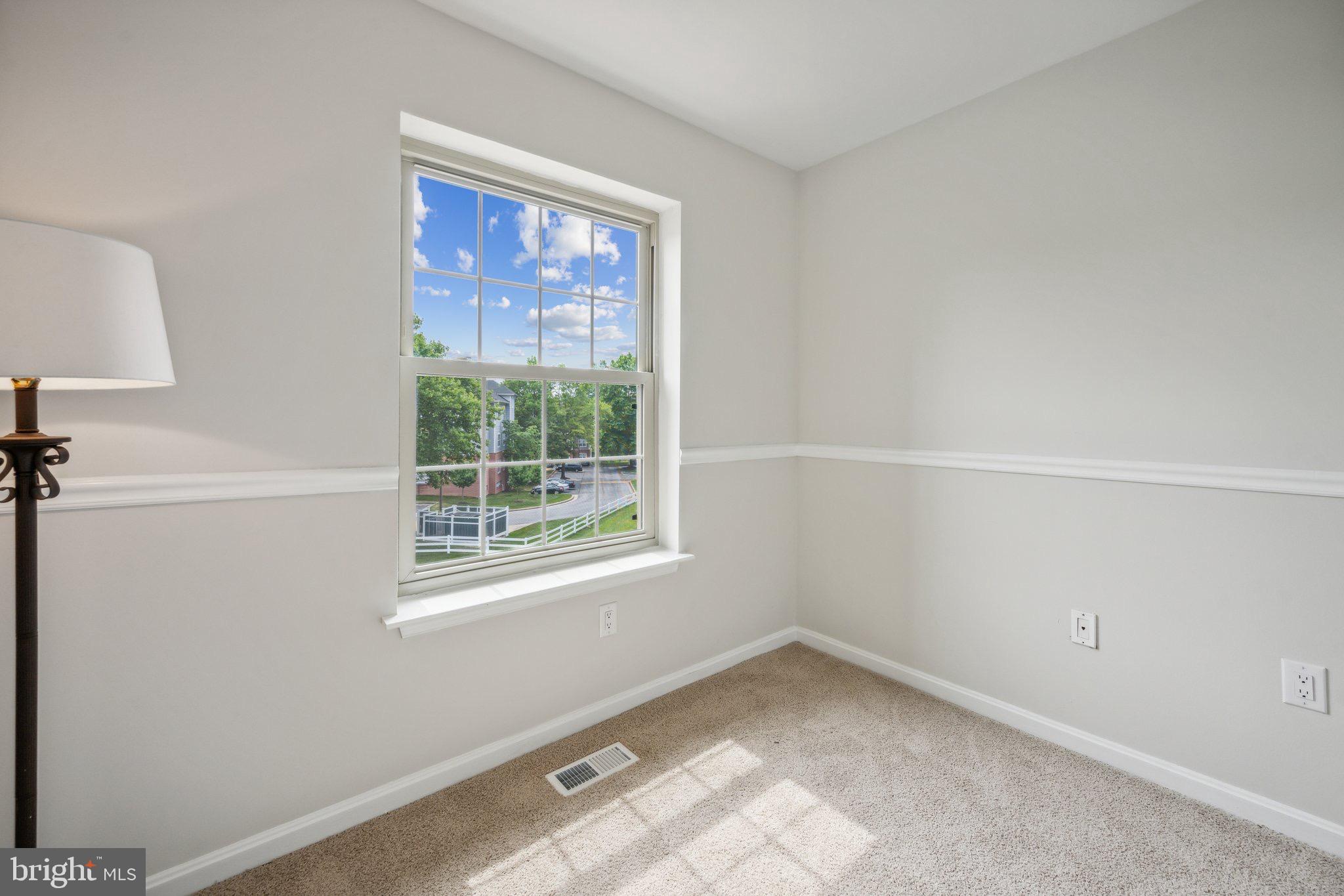 OWINGS MILLS - Residential