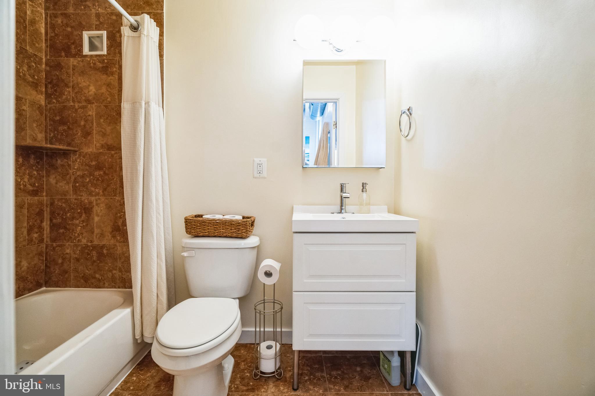 BELLA VISTA - Residential