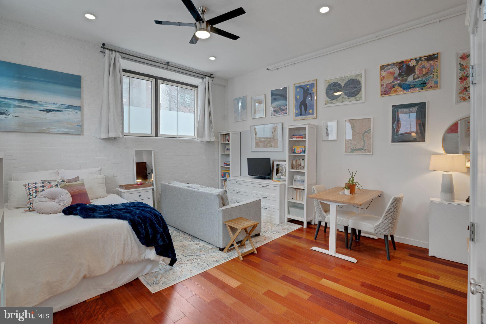 BELLA VISTA - Residential