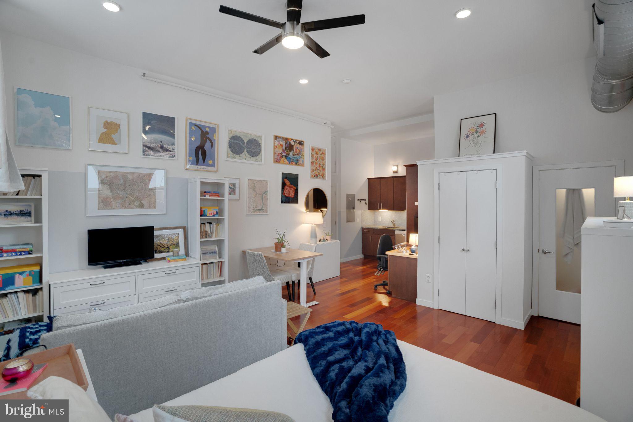 BELLA VISTA - Residential