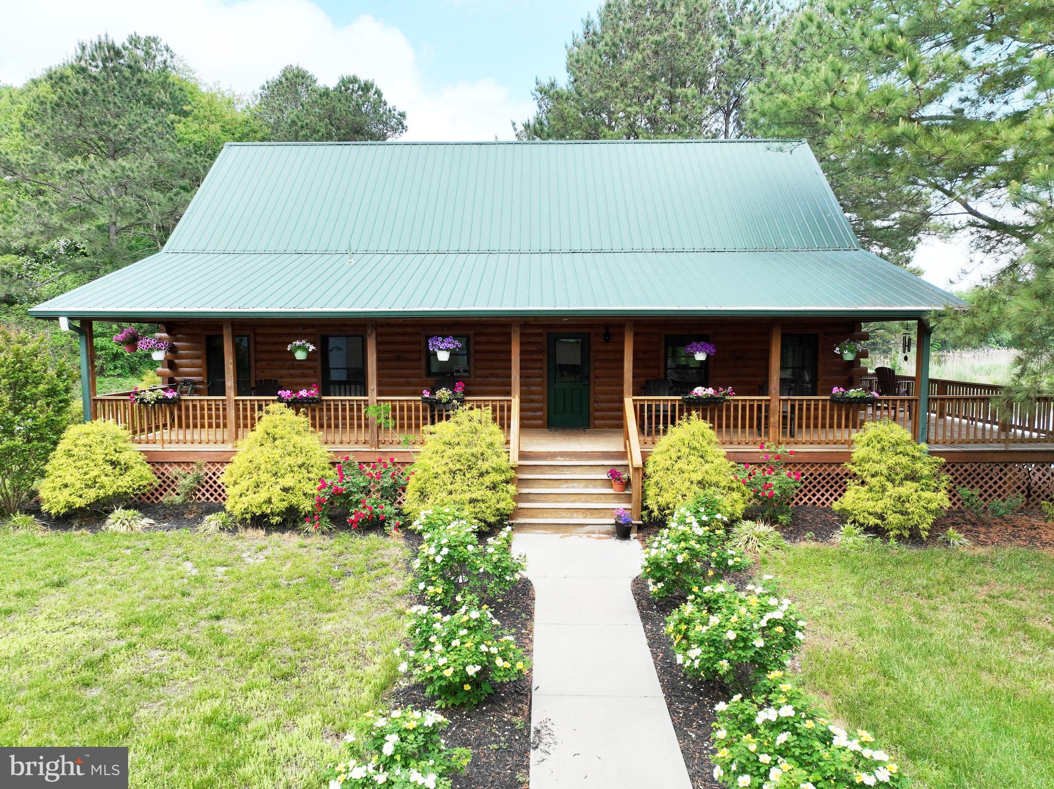 5764 BLACK MAPLE LANE