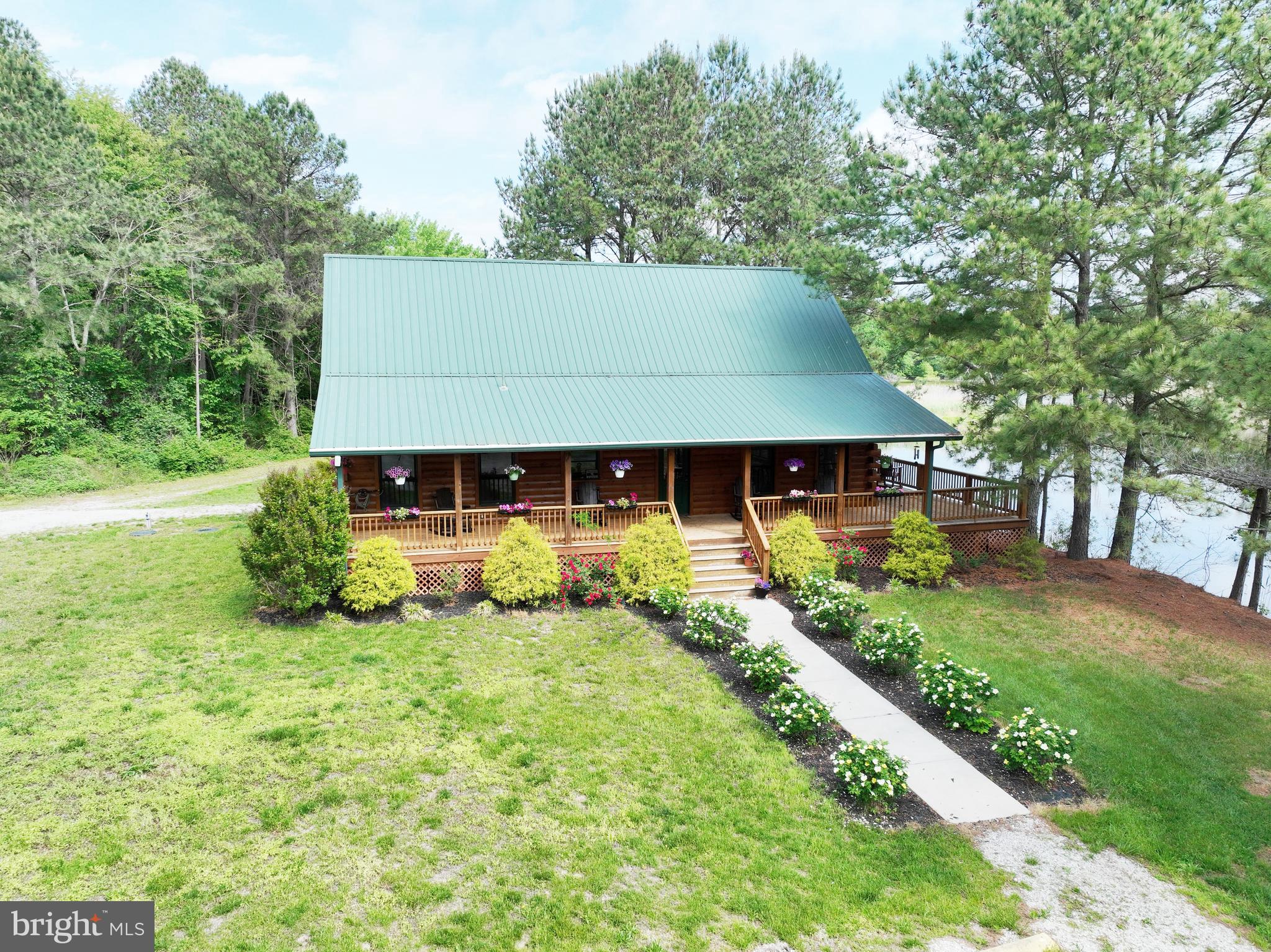 5764 BLACK MAPLE LANE