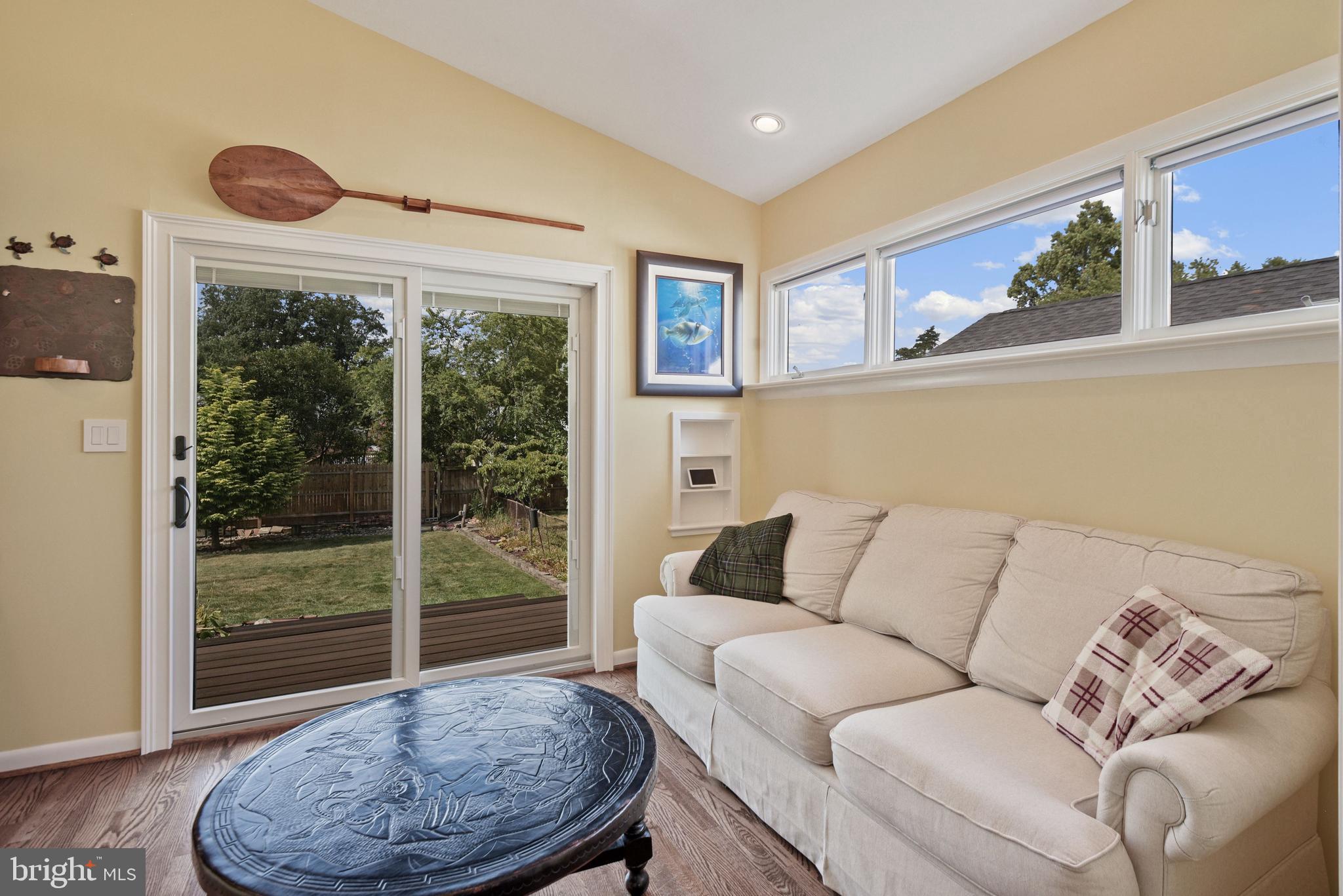 LOCUST HILL ESTATES - Residential