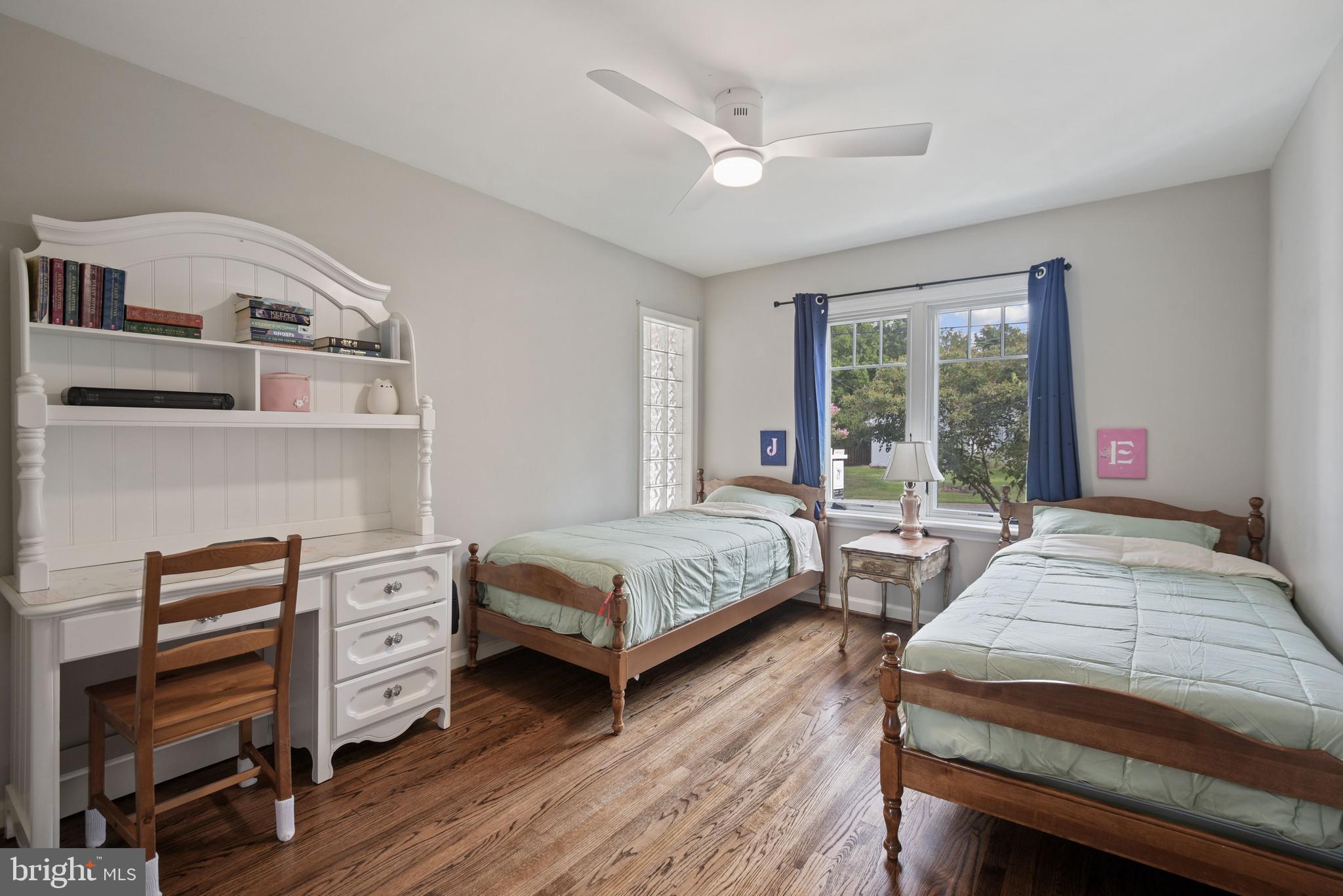 LOCUST HILL ESTATES - Residential