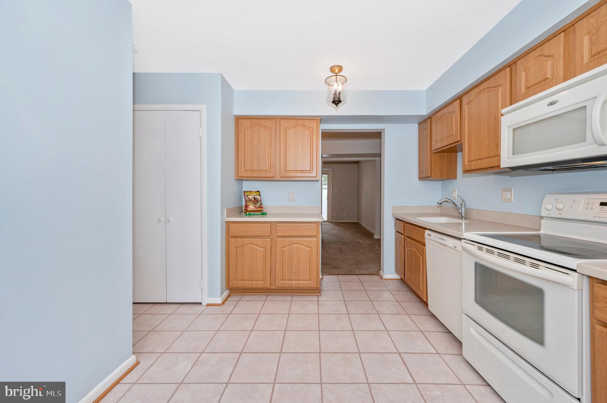 SUMMERHILL - Residential