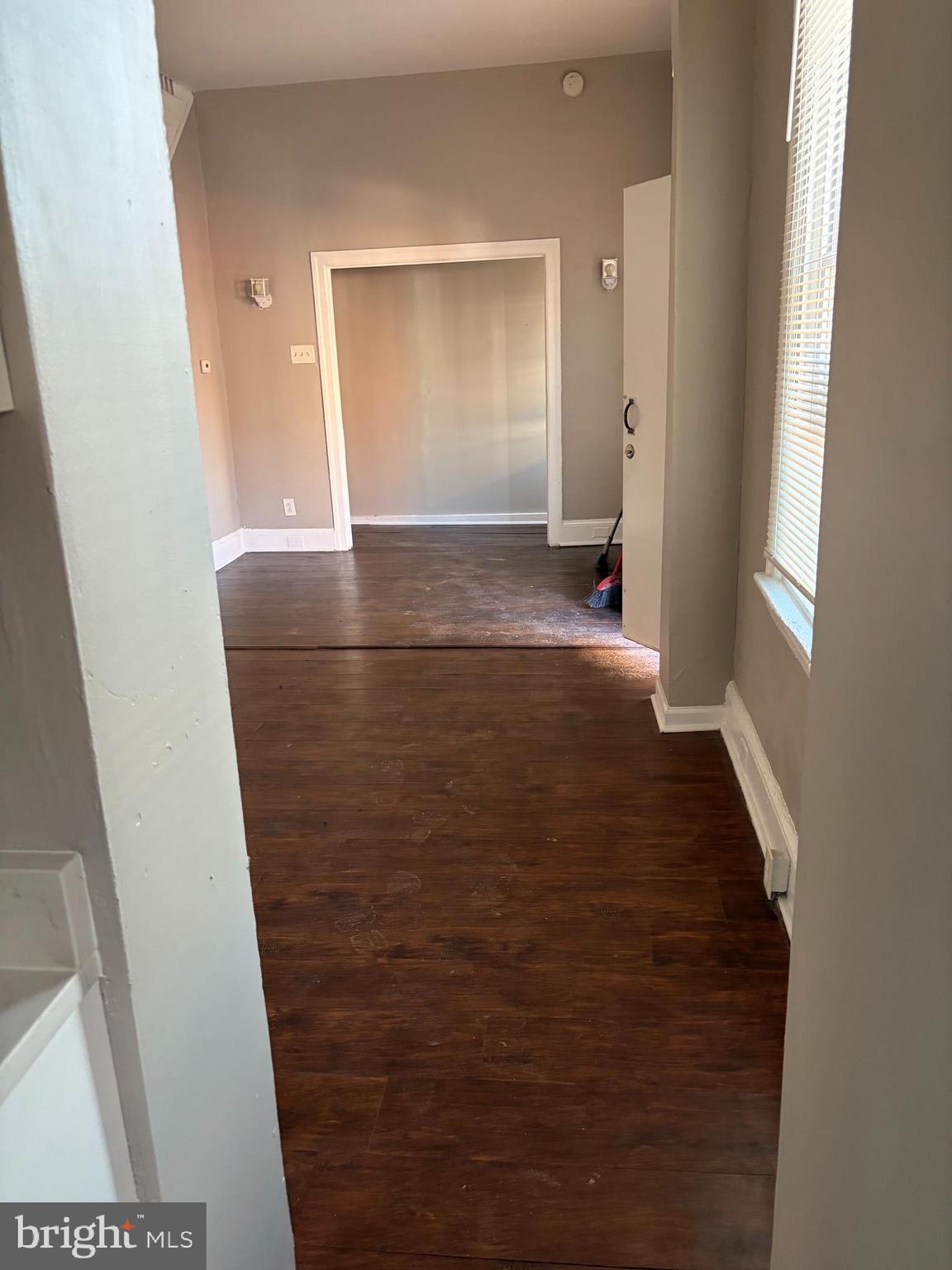 PORT RICHMOND - Residential