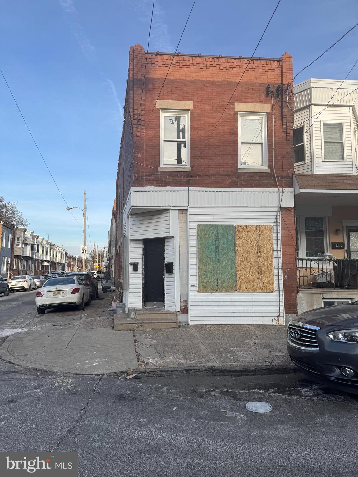 PORT RICHMOND - Residential