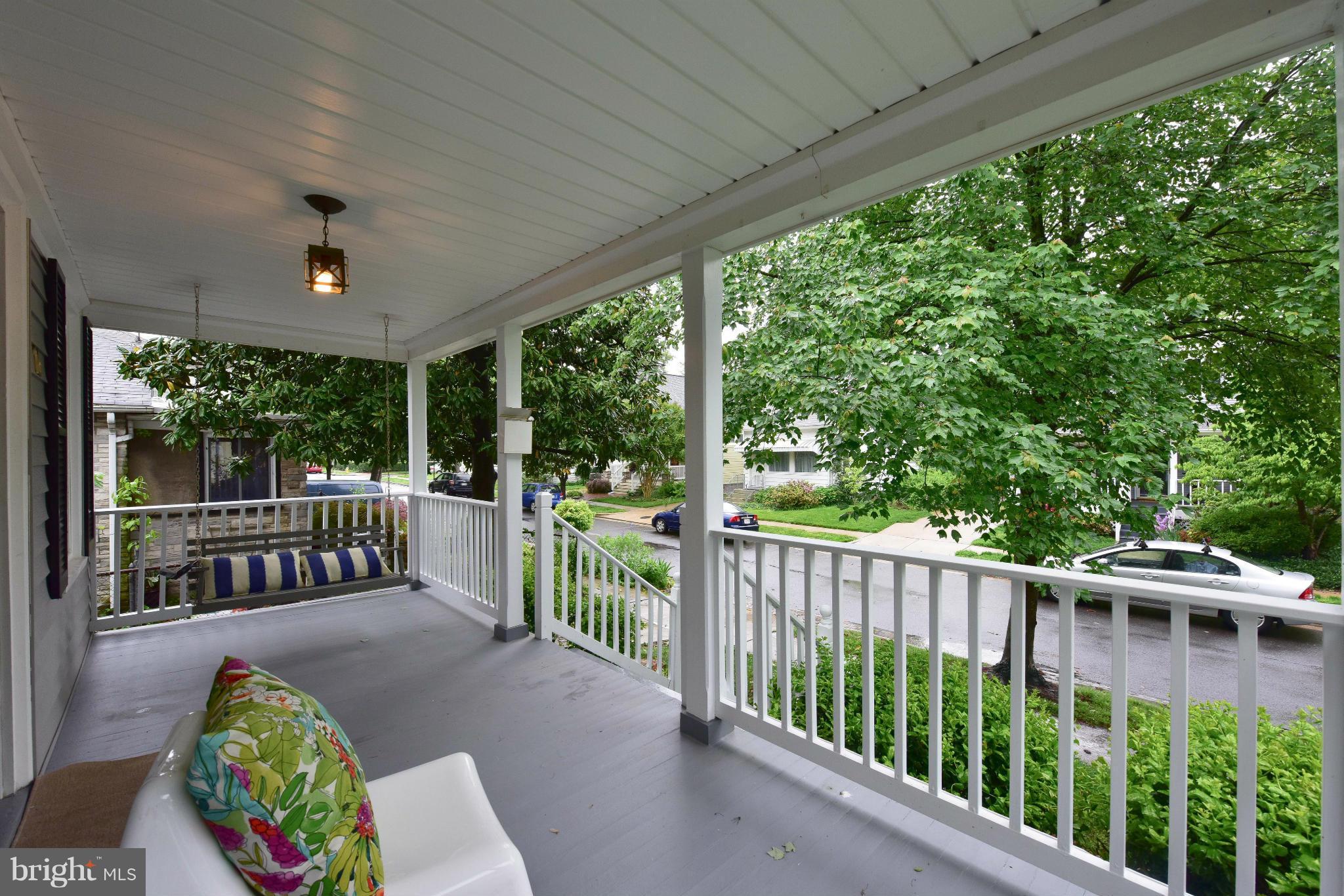 ROSEMONT PARK - Residential