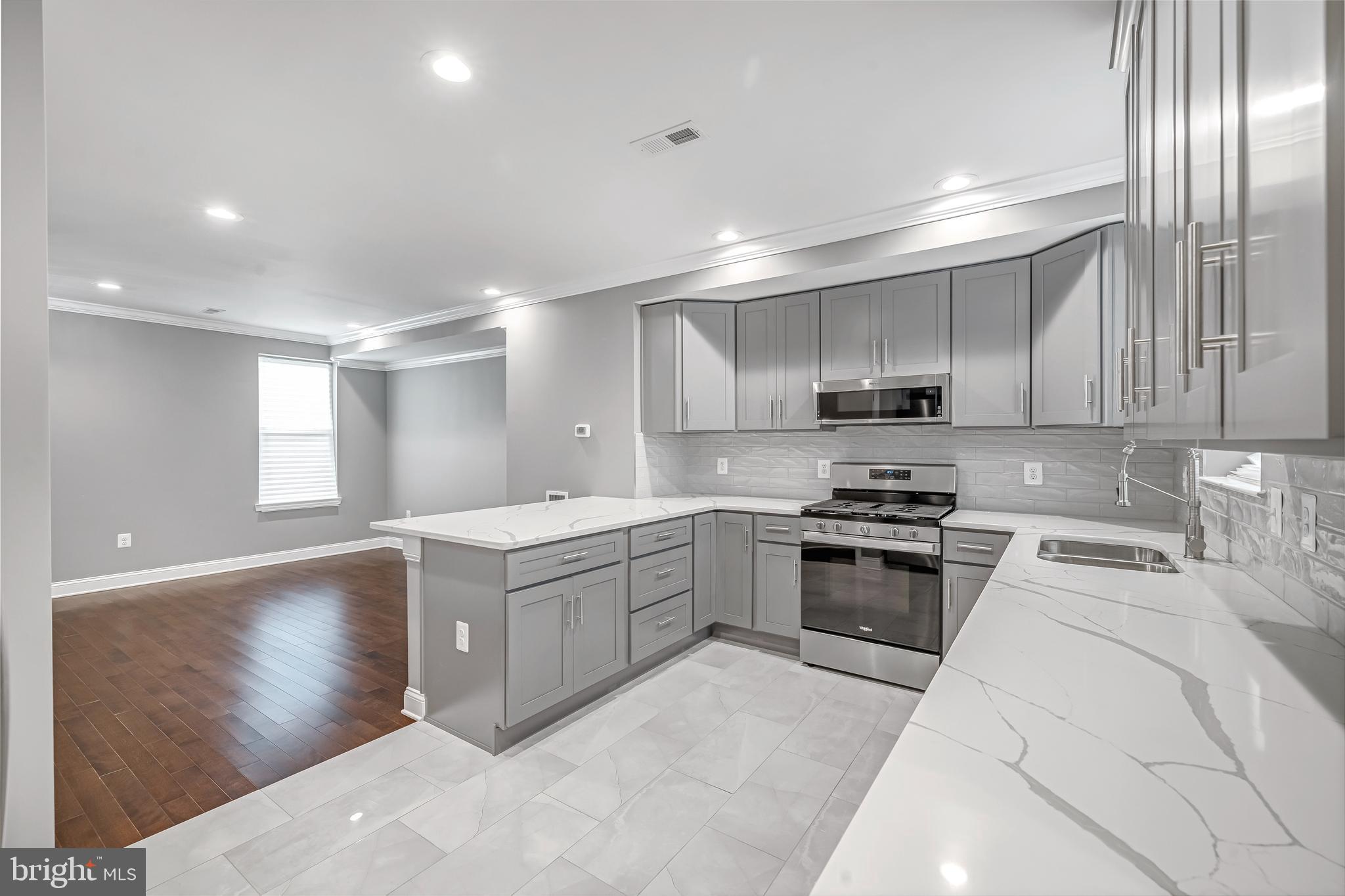PARK HEIGHTS - Residential