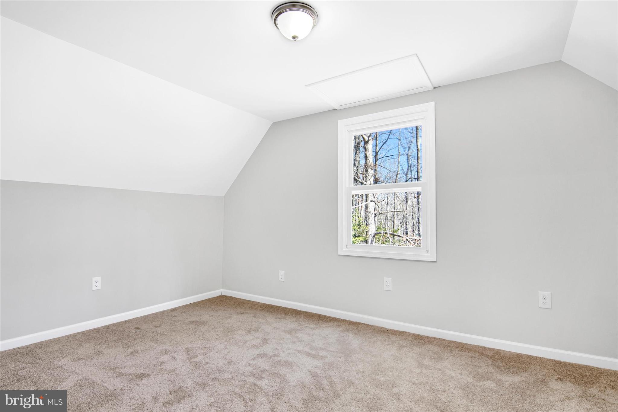 OAK CREST ESTATES - Residential