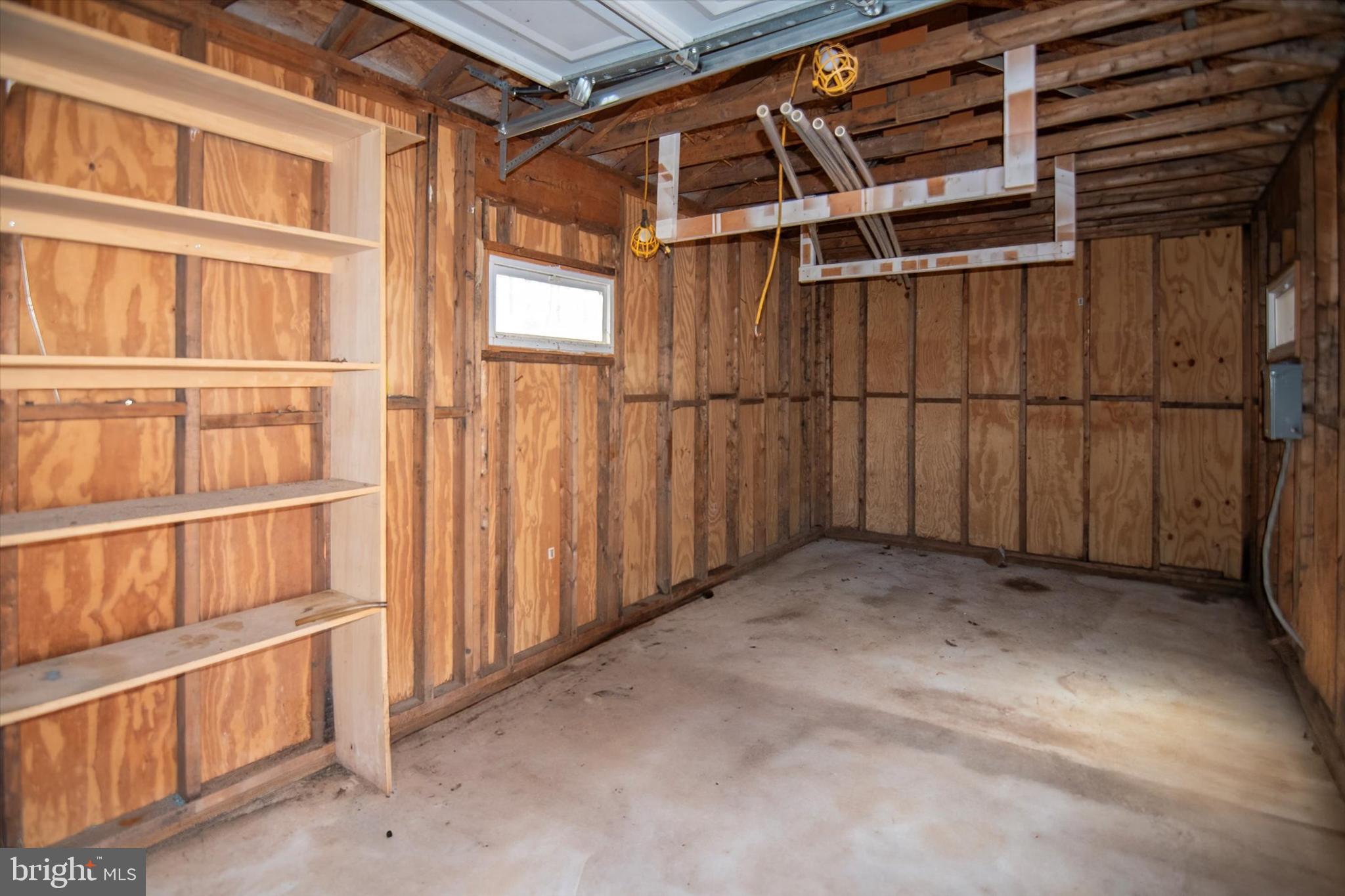 OAK CREST ESTATES - Residential