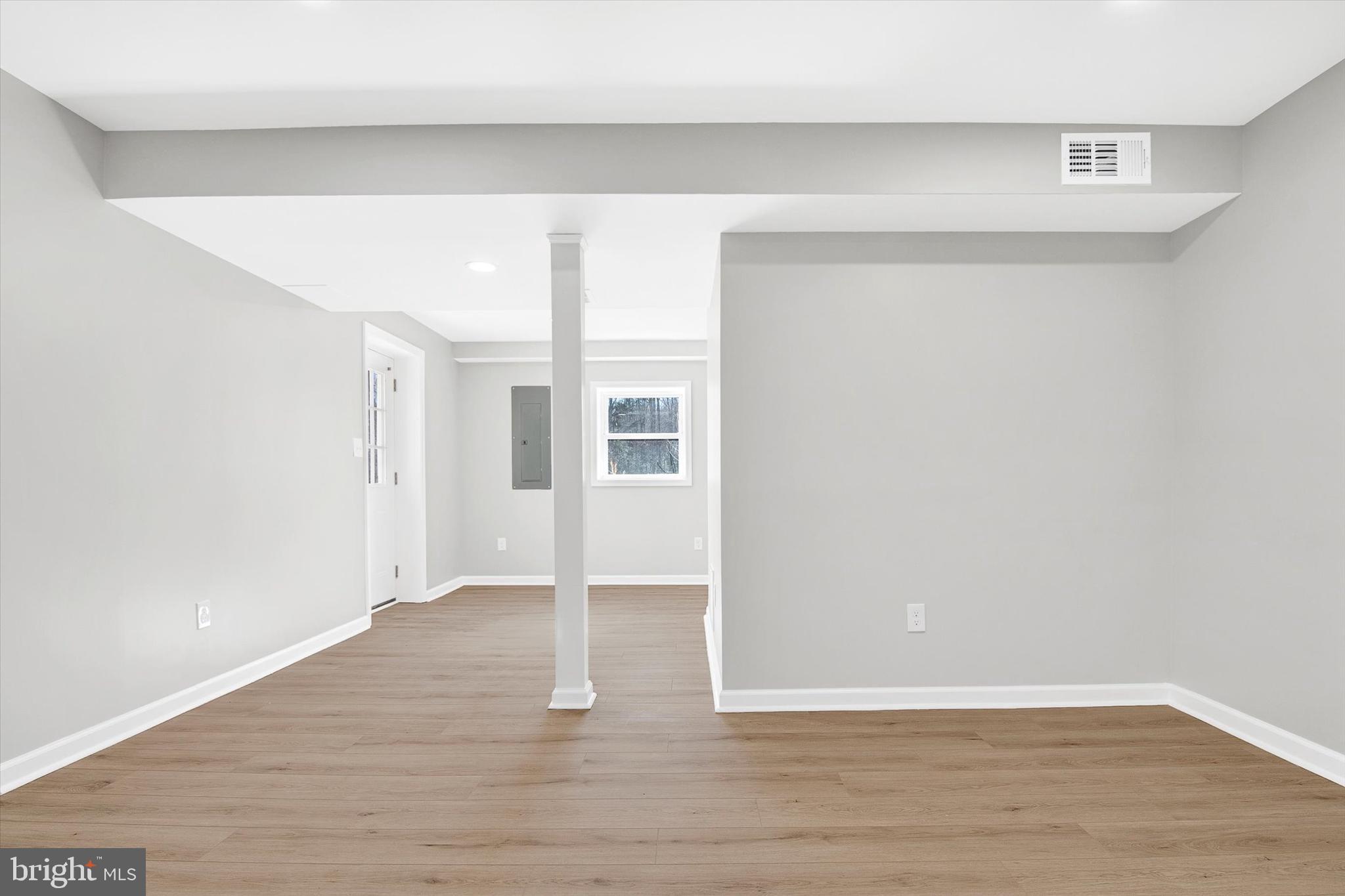 OAK CREST ESTATES - Residential