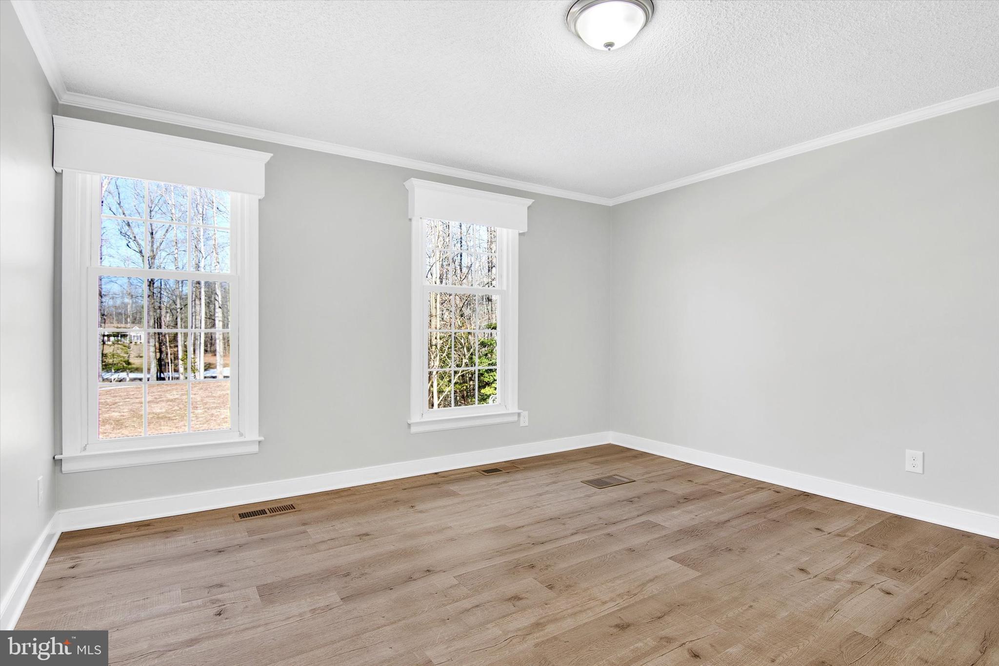 OAK CREST ESTATES - Residential