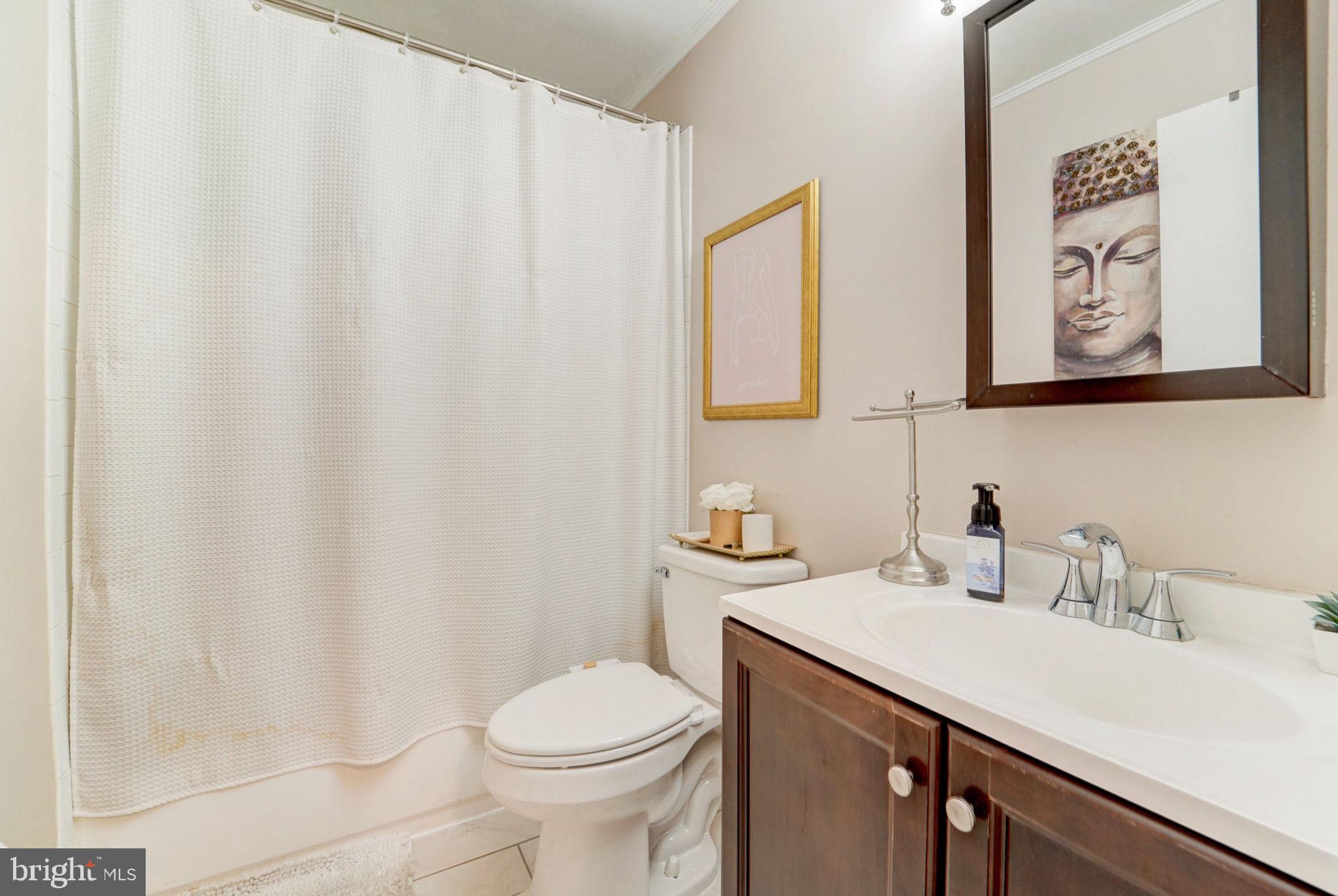 HERITAGE HILL CONDO - Residential