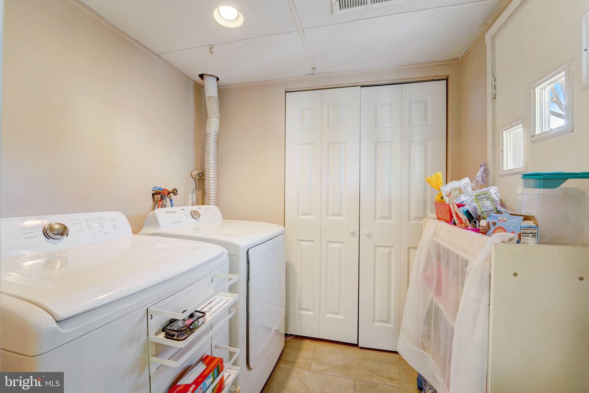 HERITAGE HILL CONDO - Residential