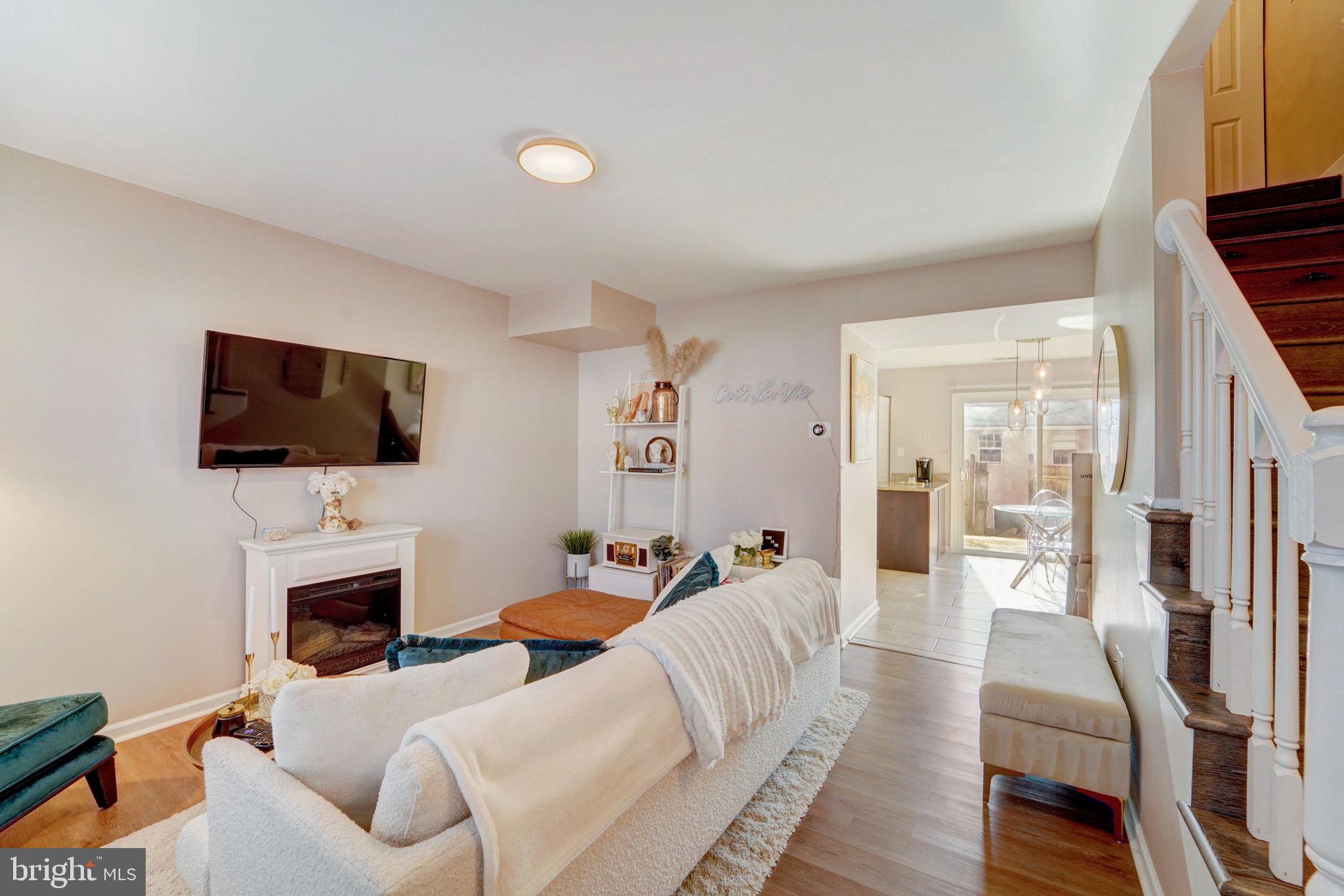 HERITAGE HILL CONDO - Residential