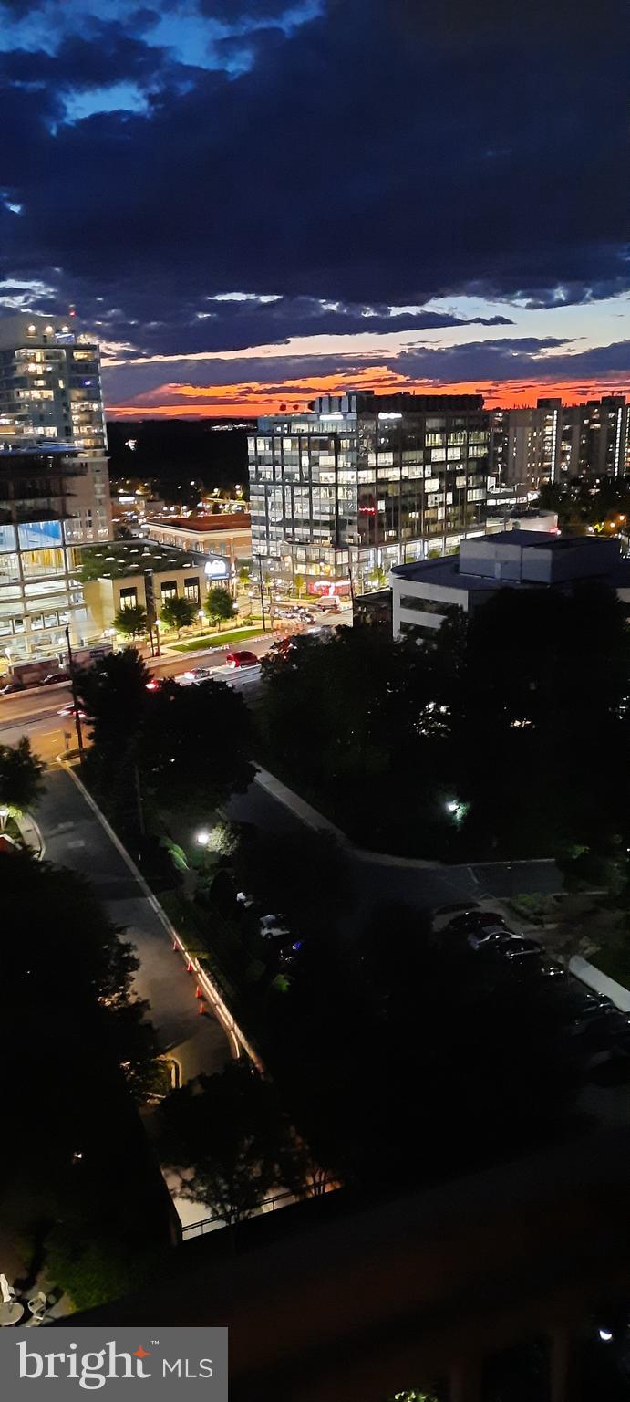 GALLERY AT WHITE FLINT - Residential Lease