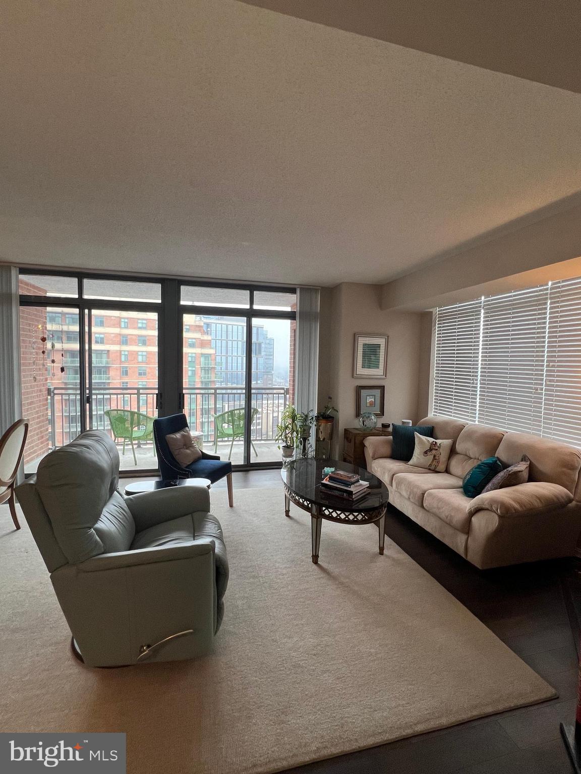 GALLERY AT WHITE FLINT - Residential Lease