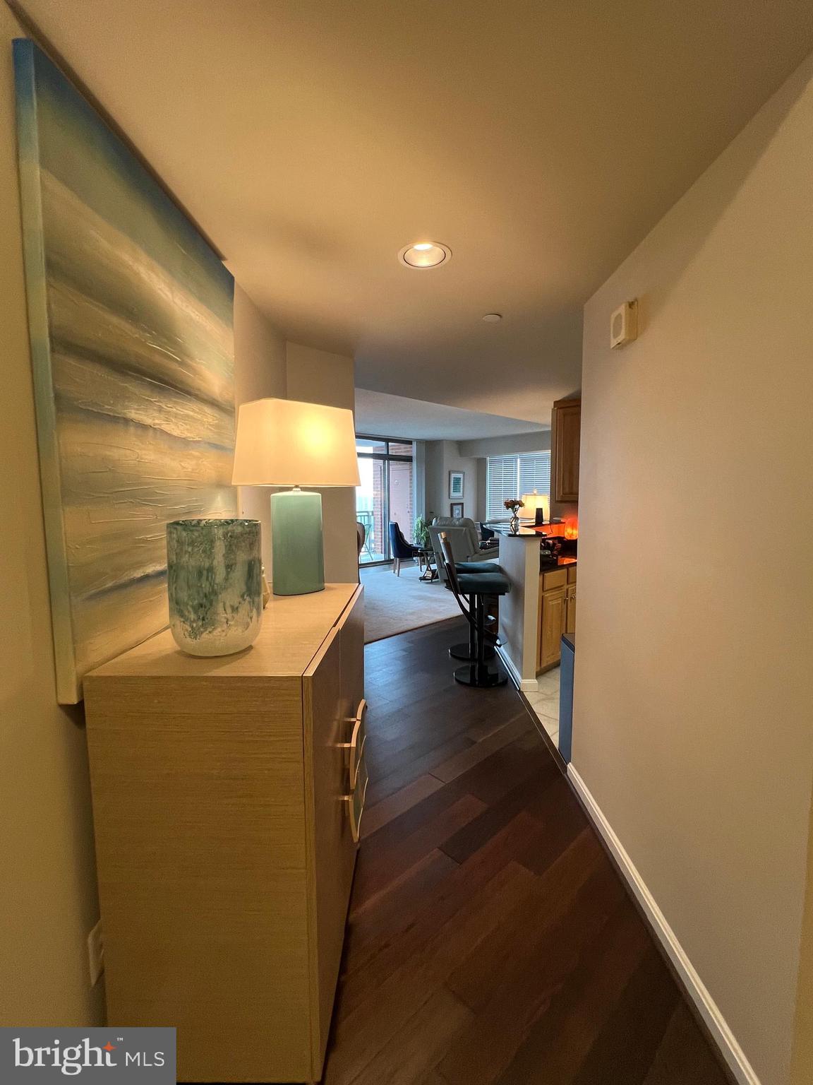 GALLERY AT WHITE FLINT - Residential Lease