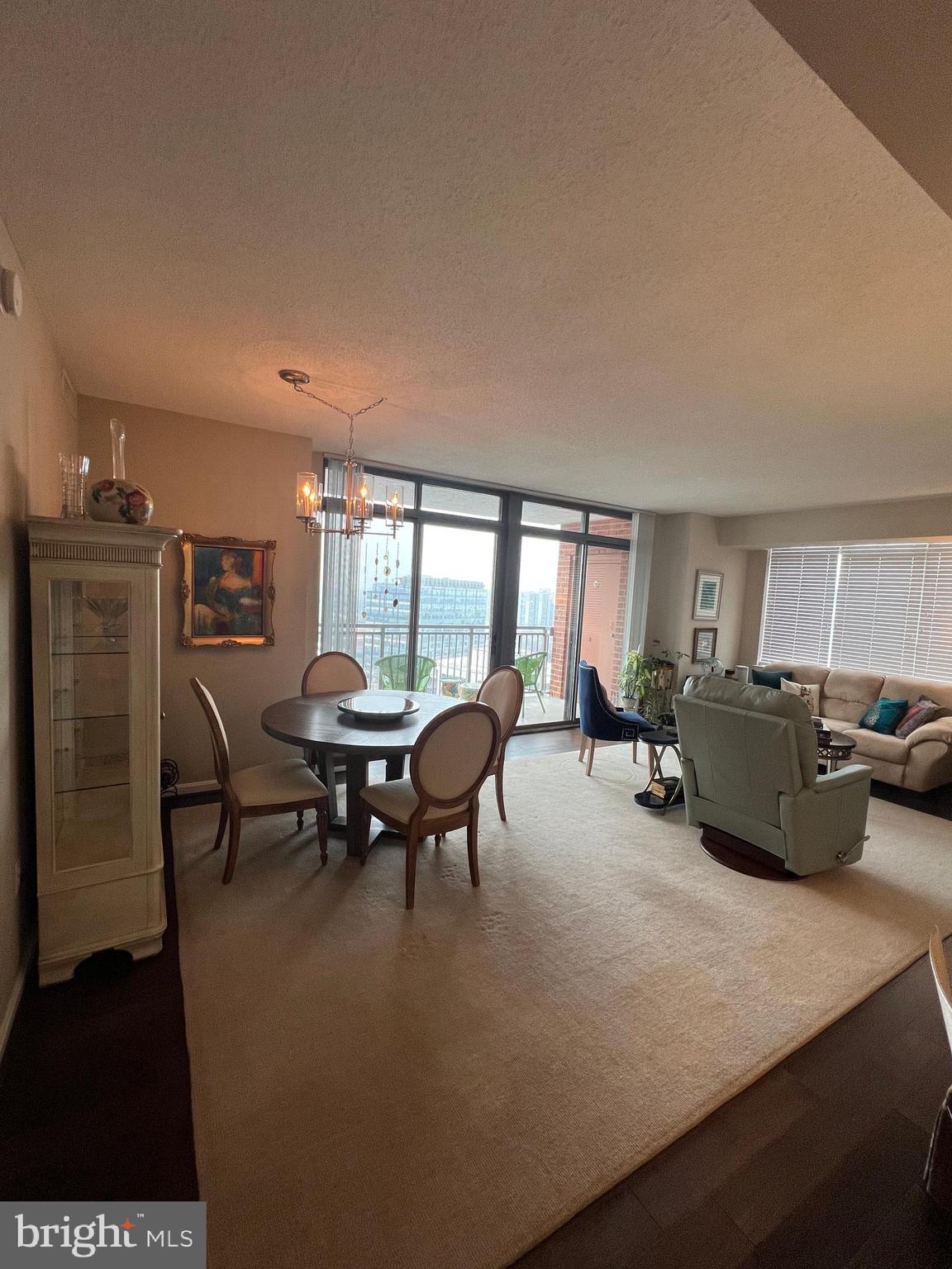 GALLERY AT WHITE FLINT - Residential Lease