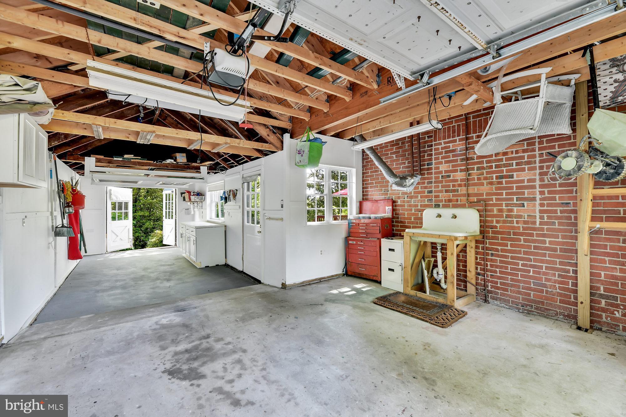 TOWSON - Residential