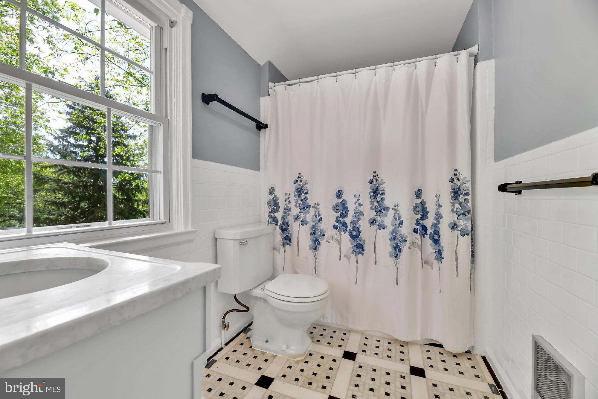 TOWSON - Residential