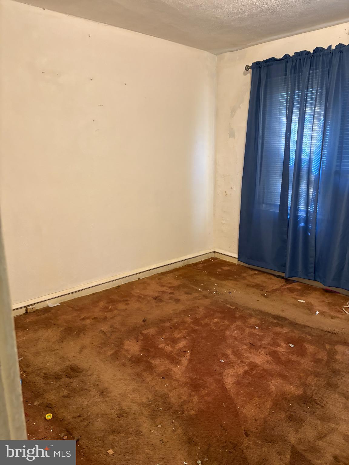 WEST OAK LANE - Residential