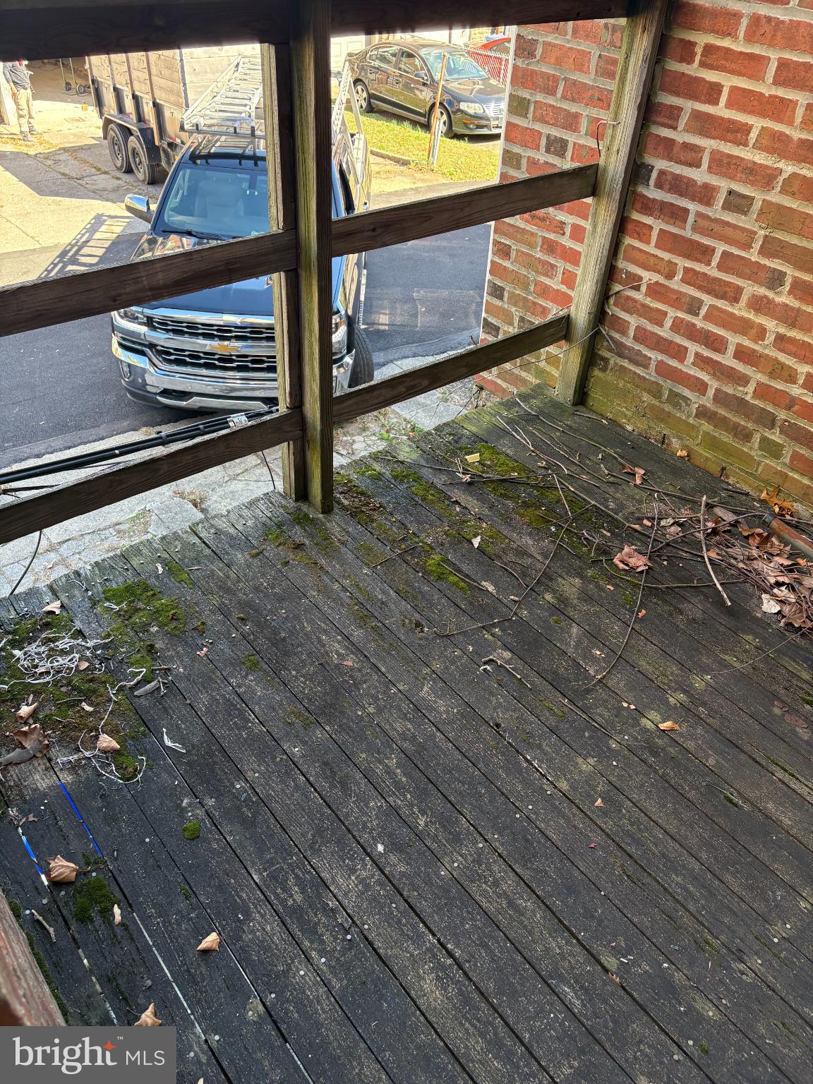 WEST OAK LANE - Residential