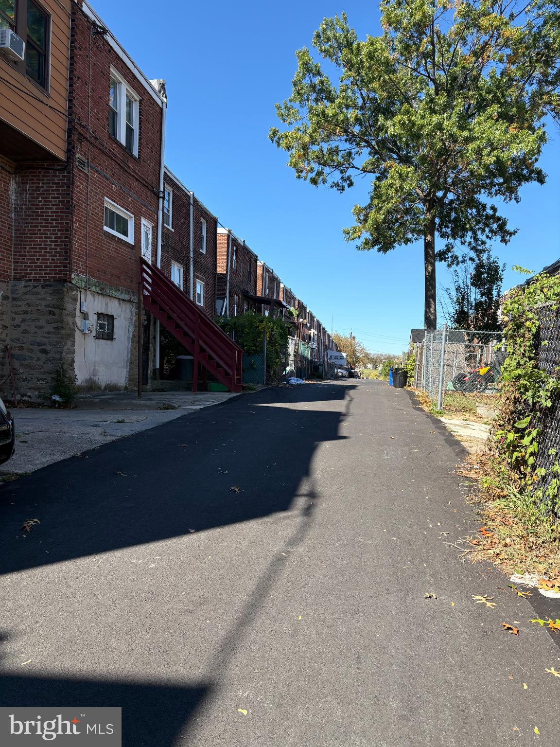 WEST OAK LANE - Residential