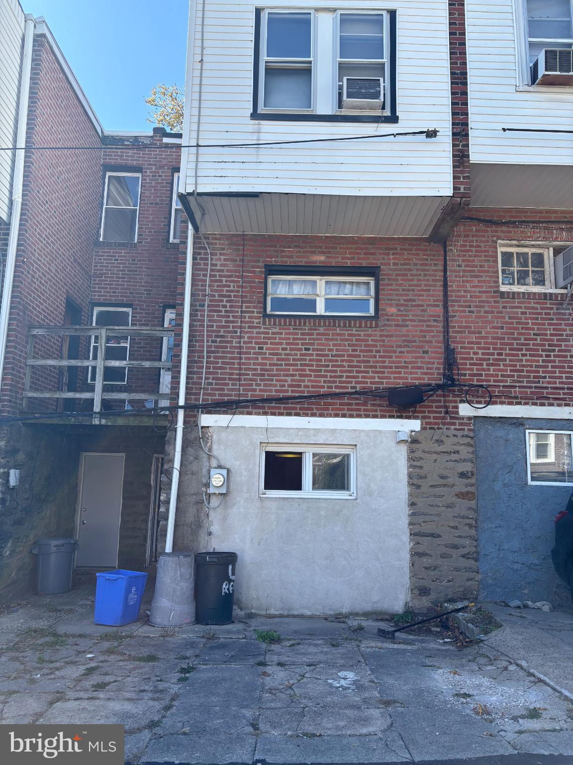 WEST OAK LANE - Residential