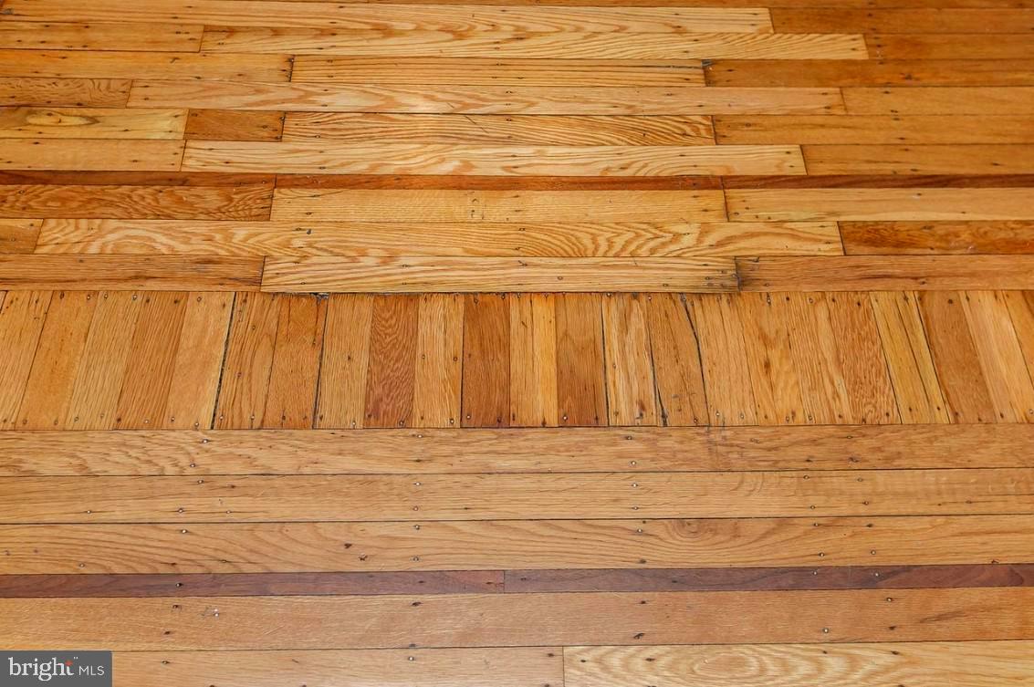 HAMPDEN HISTORIC DISTRICT - Residential