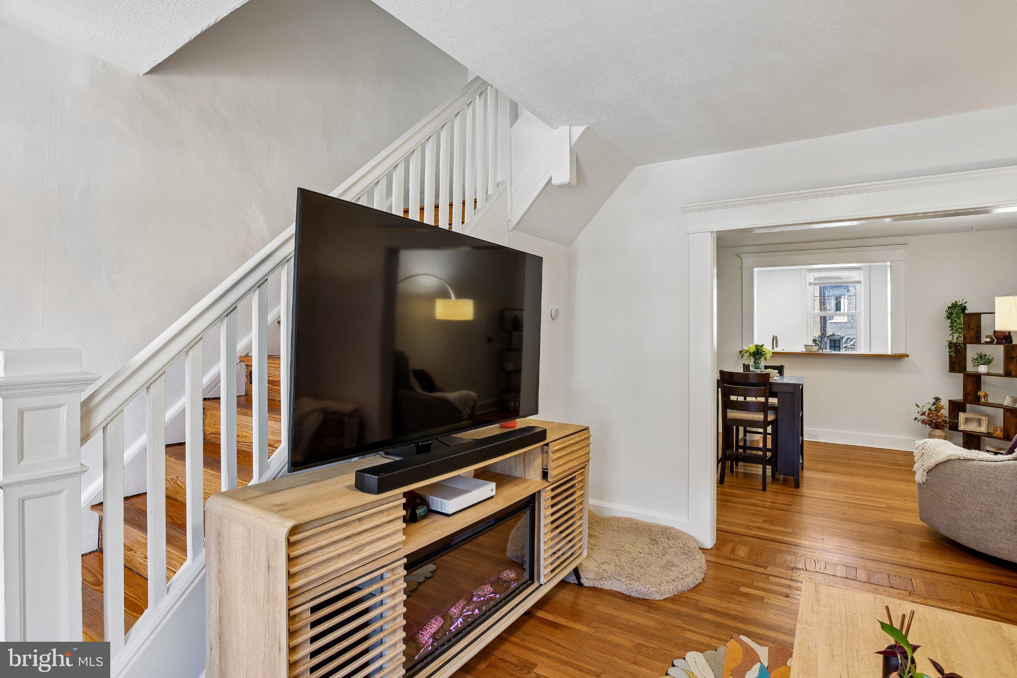 HAMPDEN HISTORIC DISTRICT - Residential