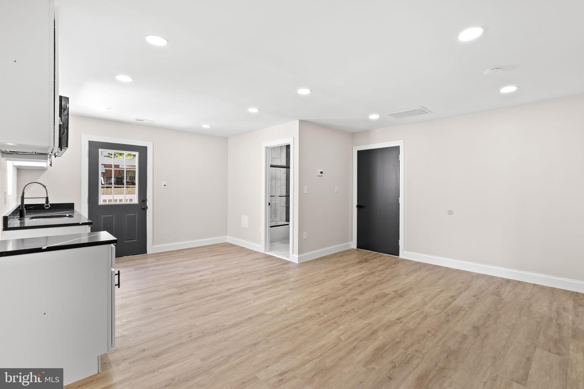 CAPITOL HEIGHTS - Residential